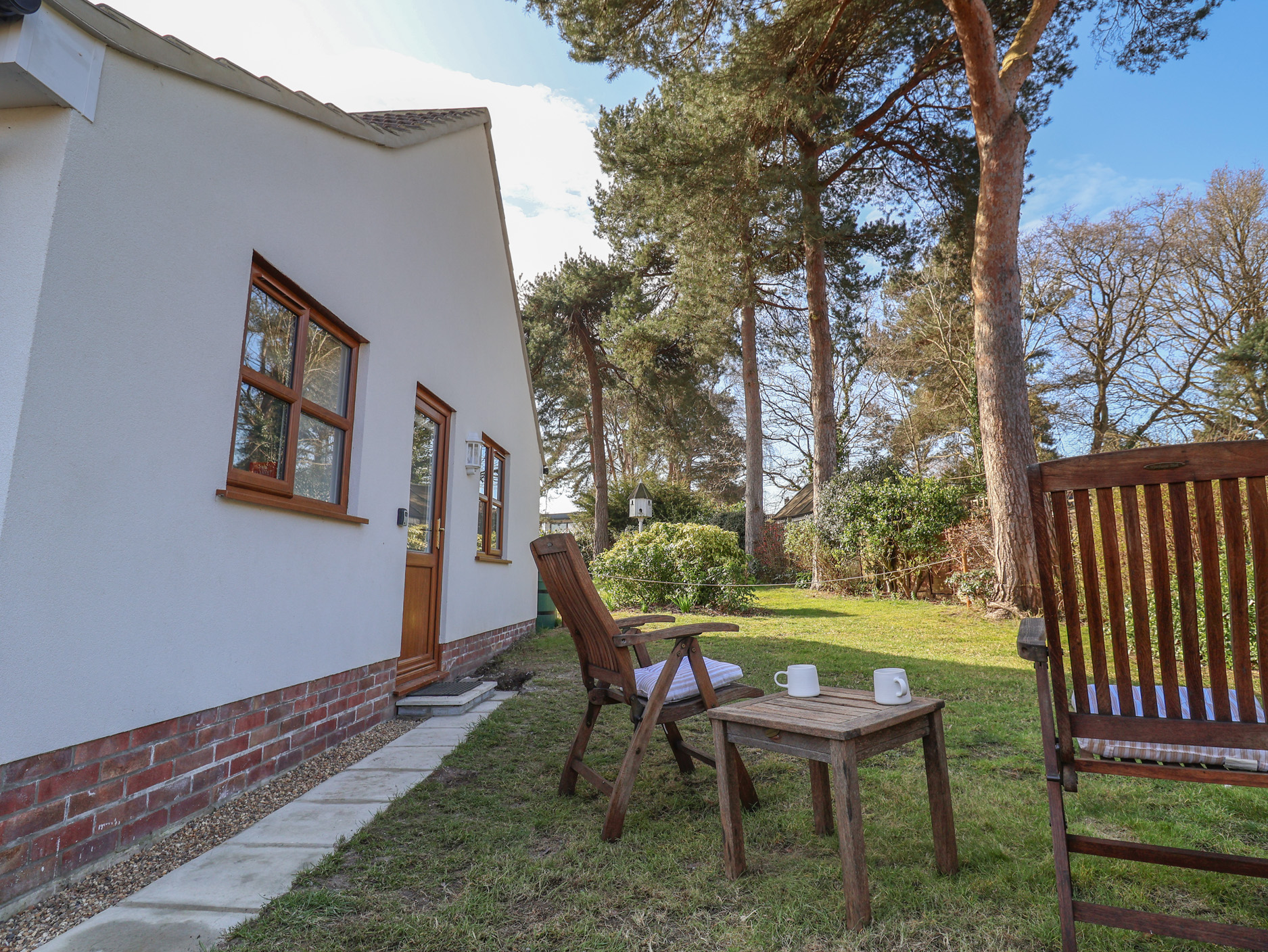 Holiday cottage, Martlesham Village (West End)