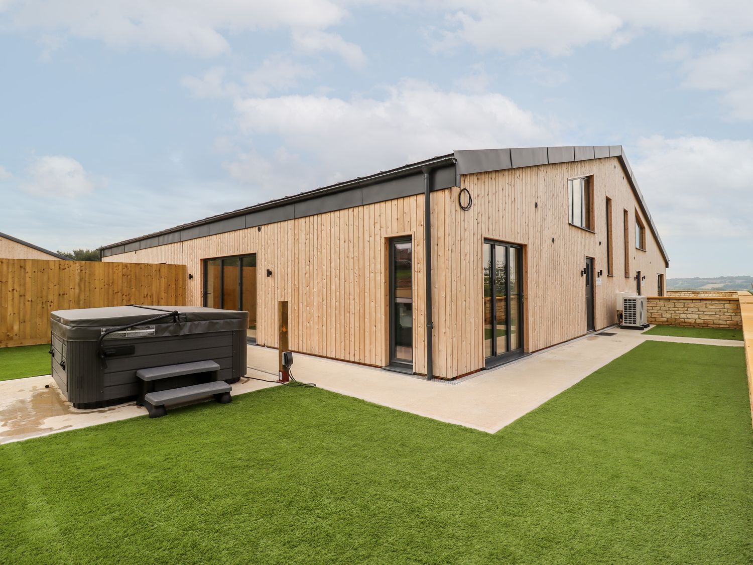 Holiday cottage in Little Rissington, Gloucestershire - Photo 1