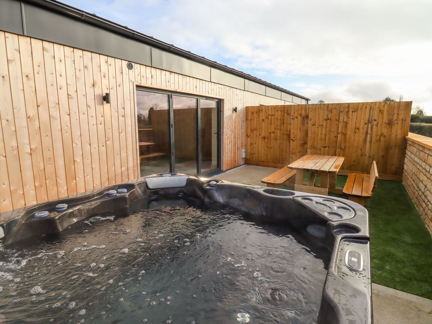 Holiday cottage in Little Rissington, Gloucestershire - Photo 1