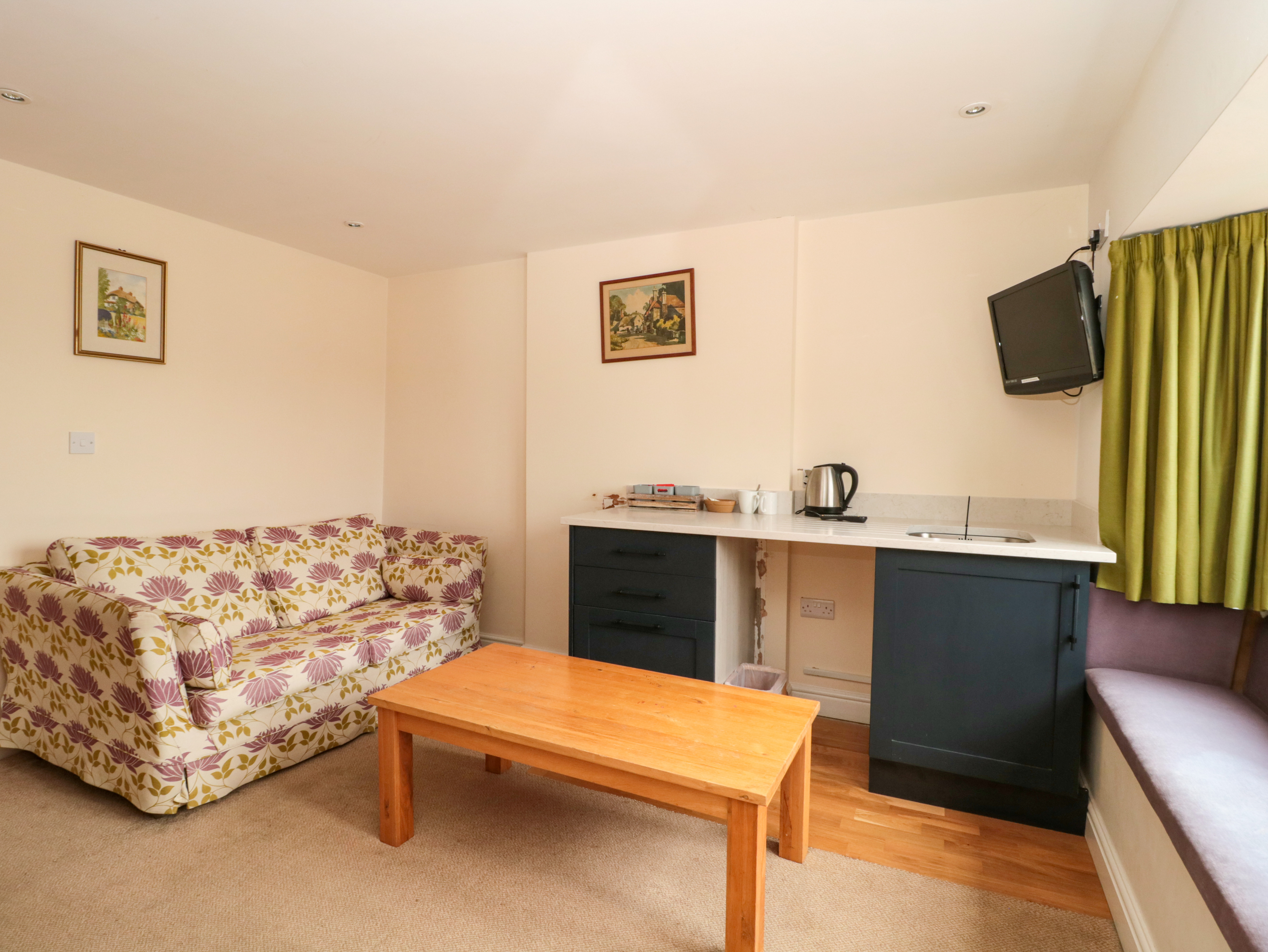 Holiday cottage in Whiteshill, Gloucestershire - Photo 5