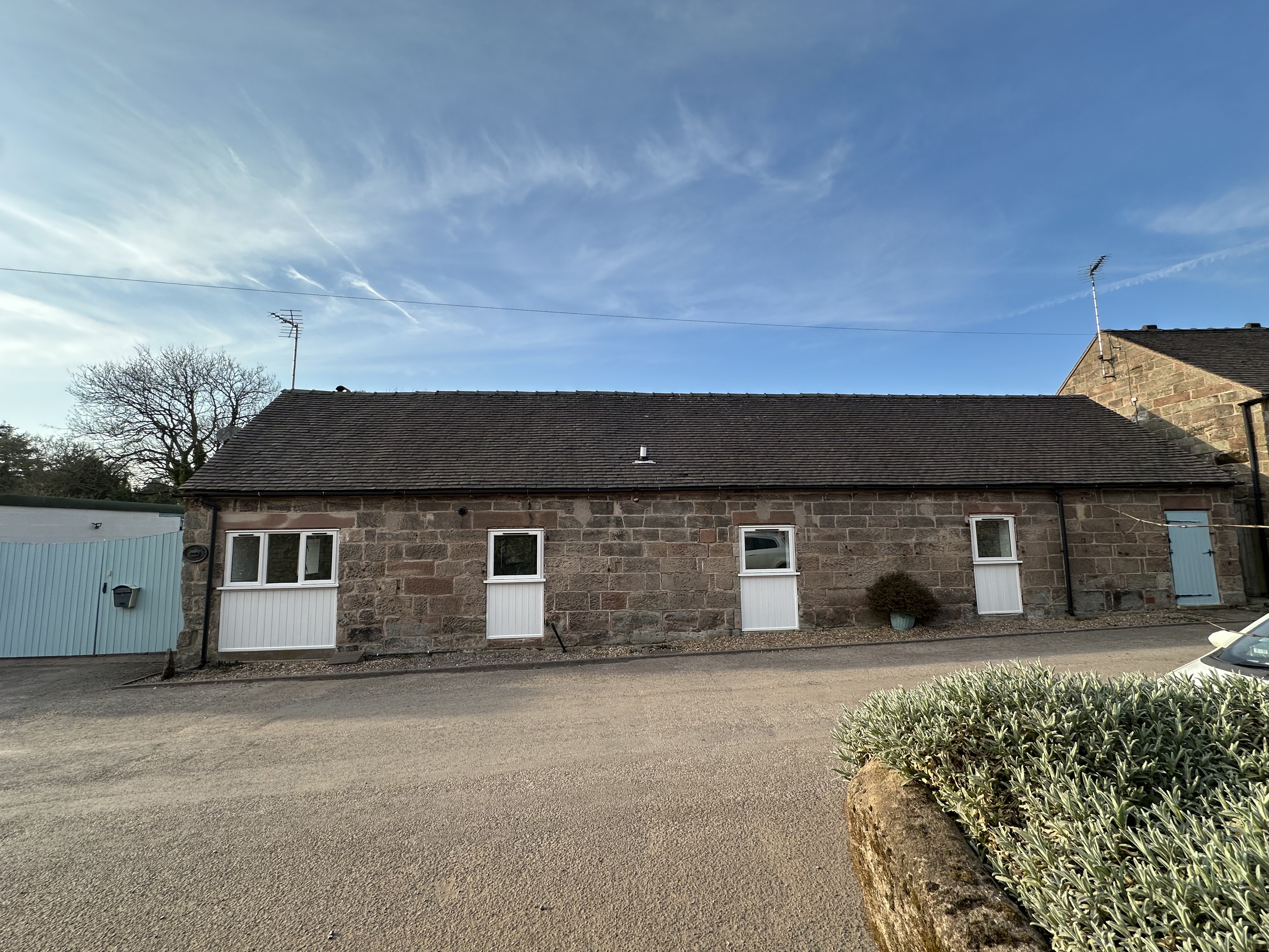 Holiday cottage, Alton ()