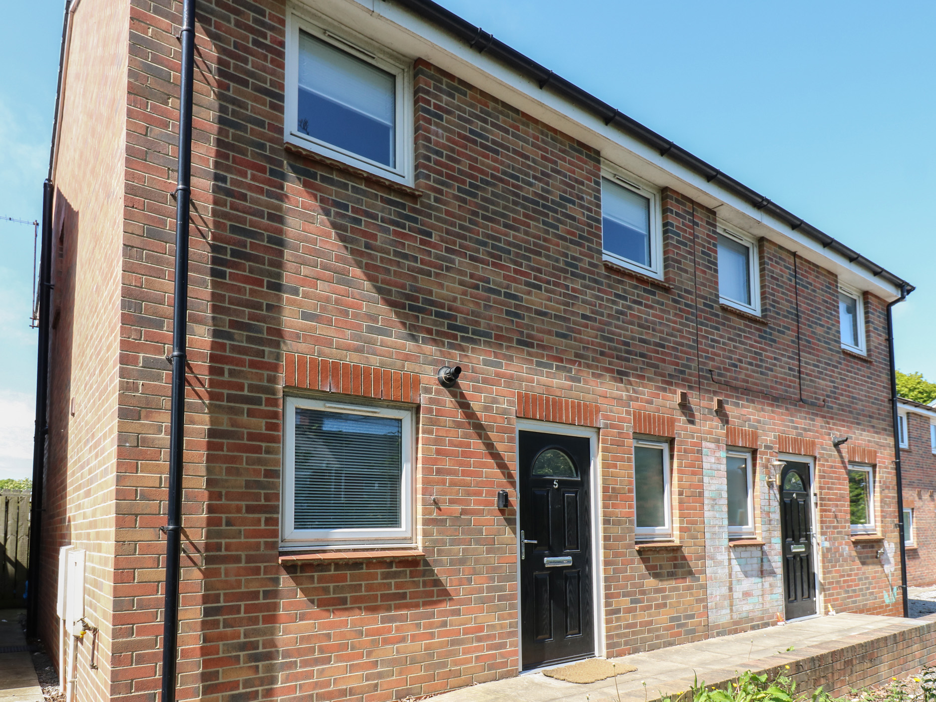 5 Ashcroft Mews