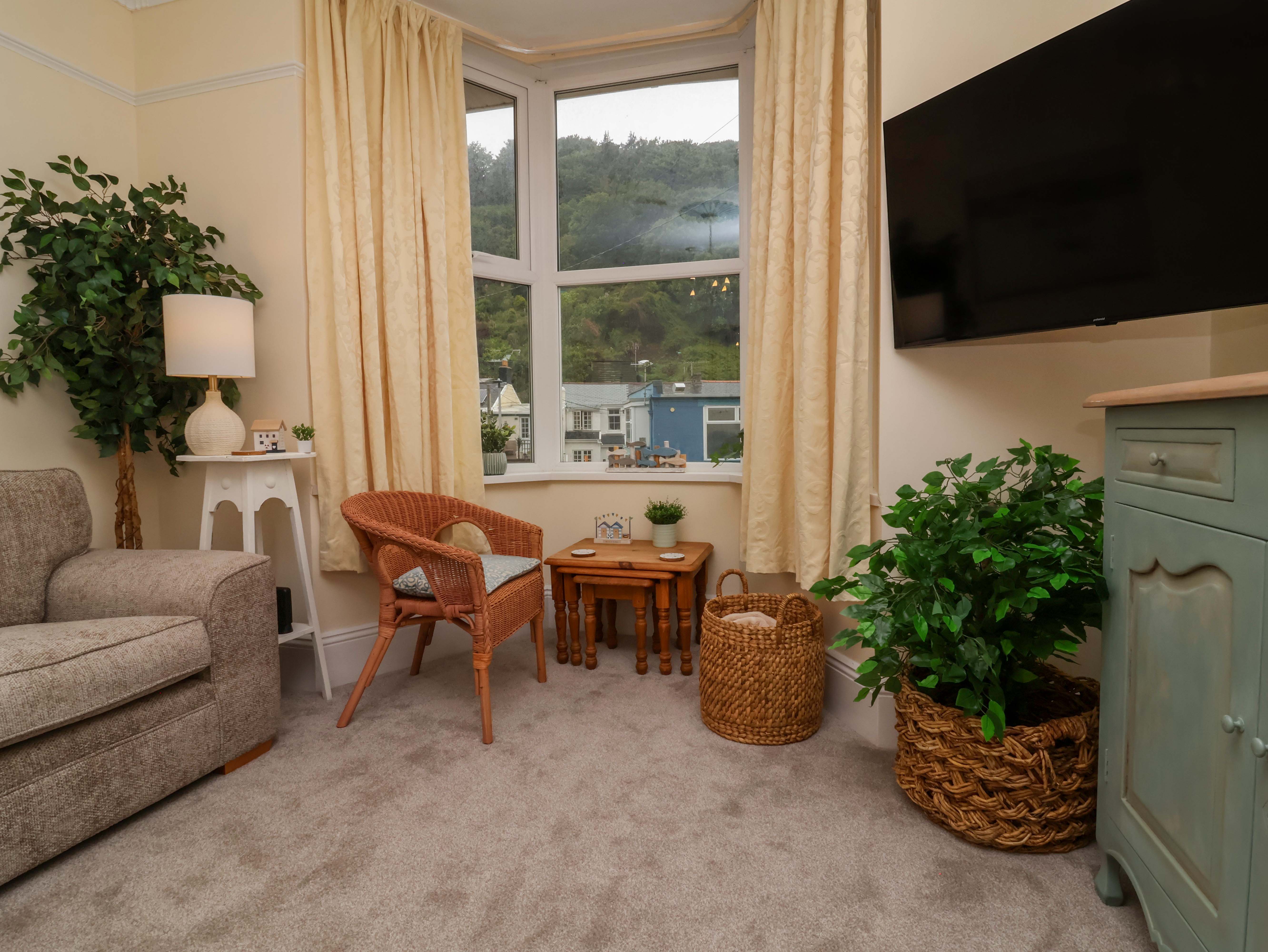 Zide the Zea - Sleeps 5
