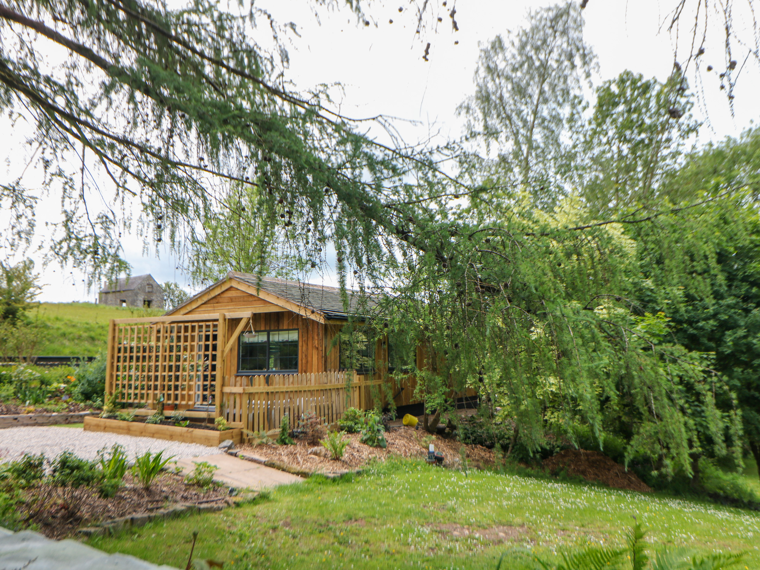 Holiday cottage, Waterhouses (Stoney Rock Lodge)