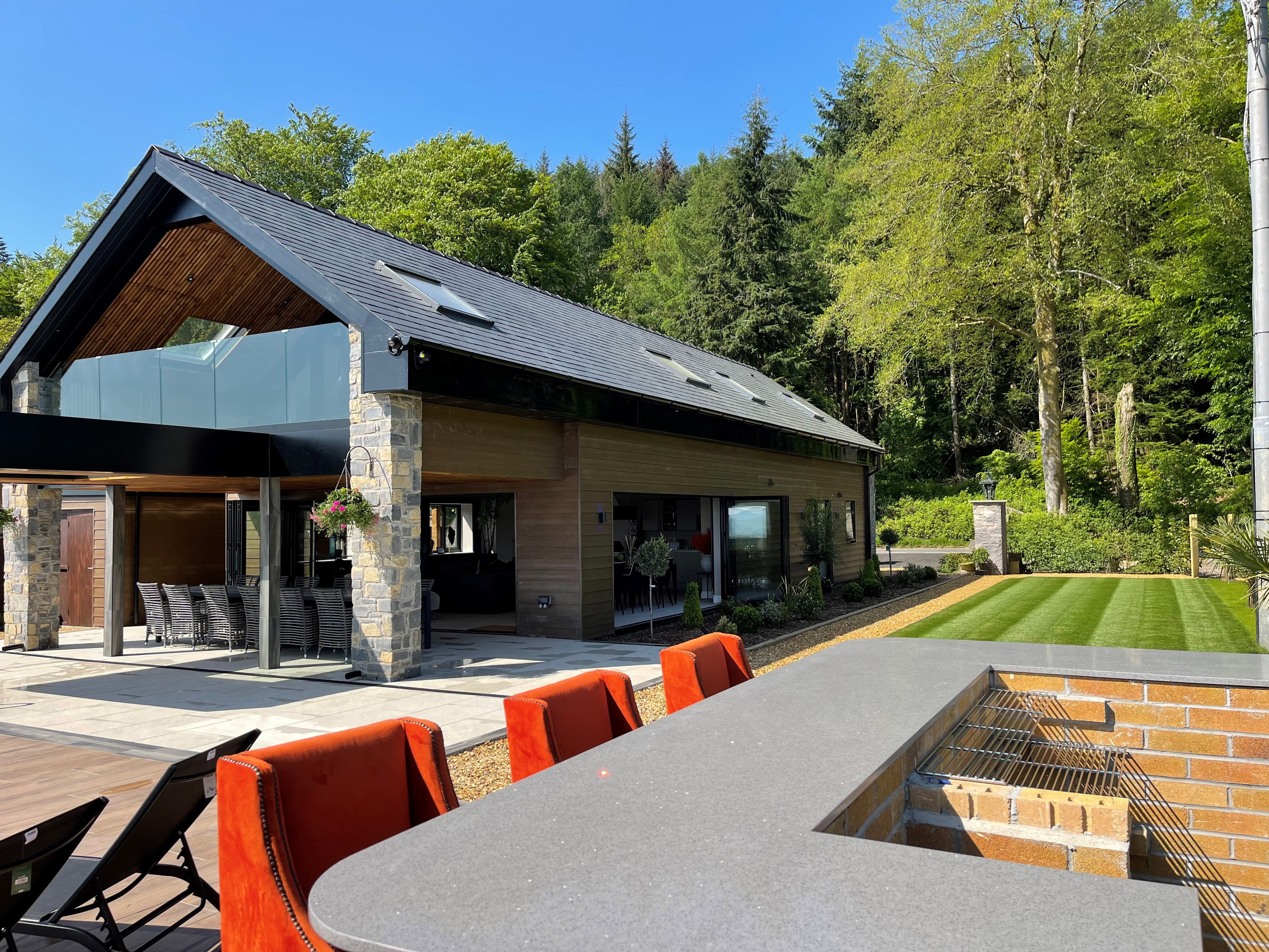 Forest Lodge - Sleeps 12