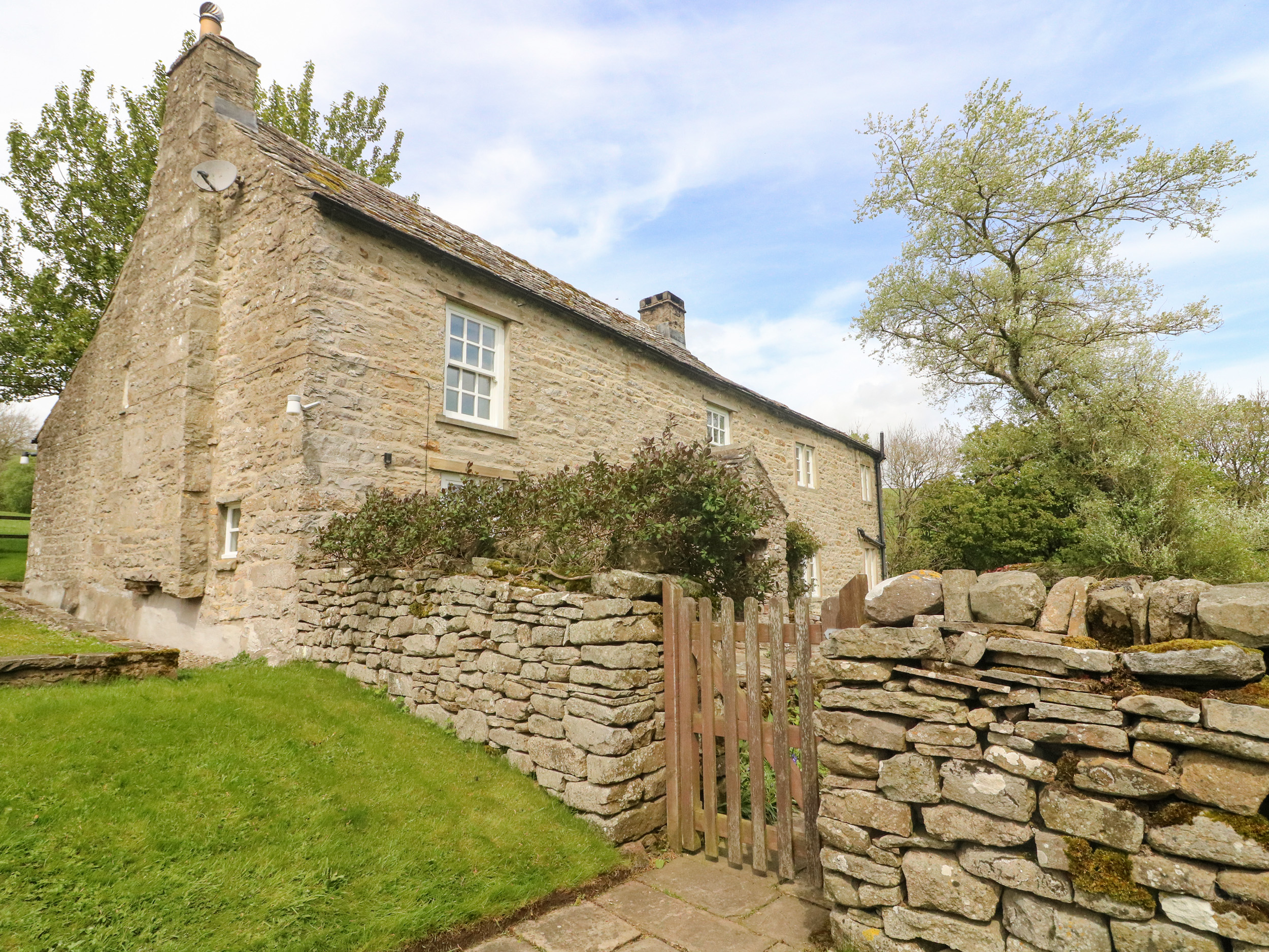 Holiday cottage, West Burton (Cowstonegill)
