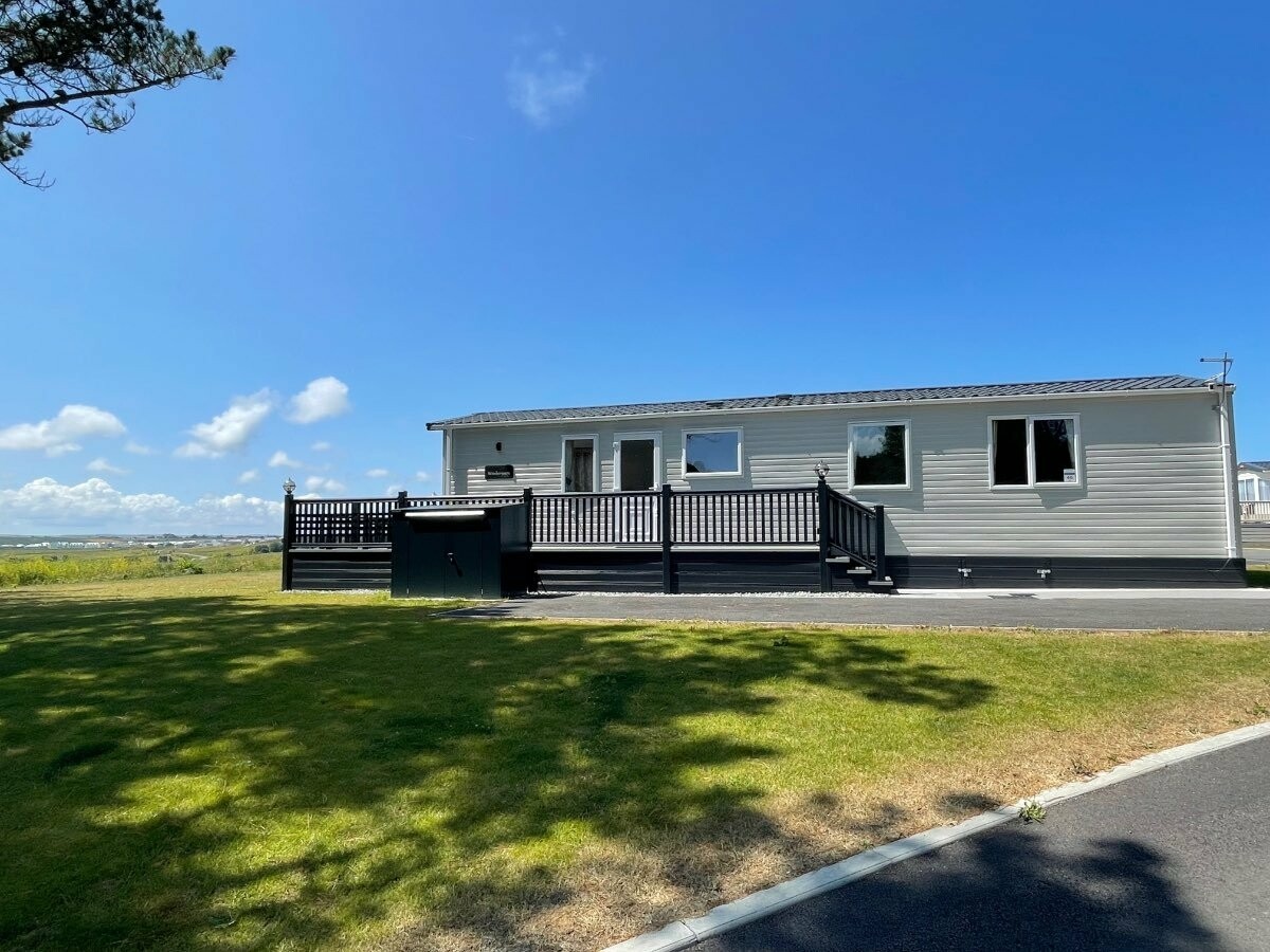 Newquay Holiday Park - Holiday Accommodation 19866 - Cornwall