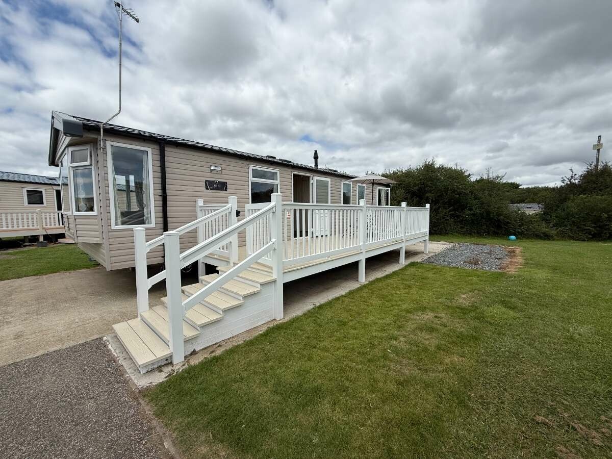 Lizard Point Holiday Park - Holiday Accommodation 20646 - Cornwall