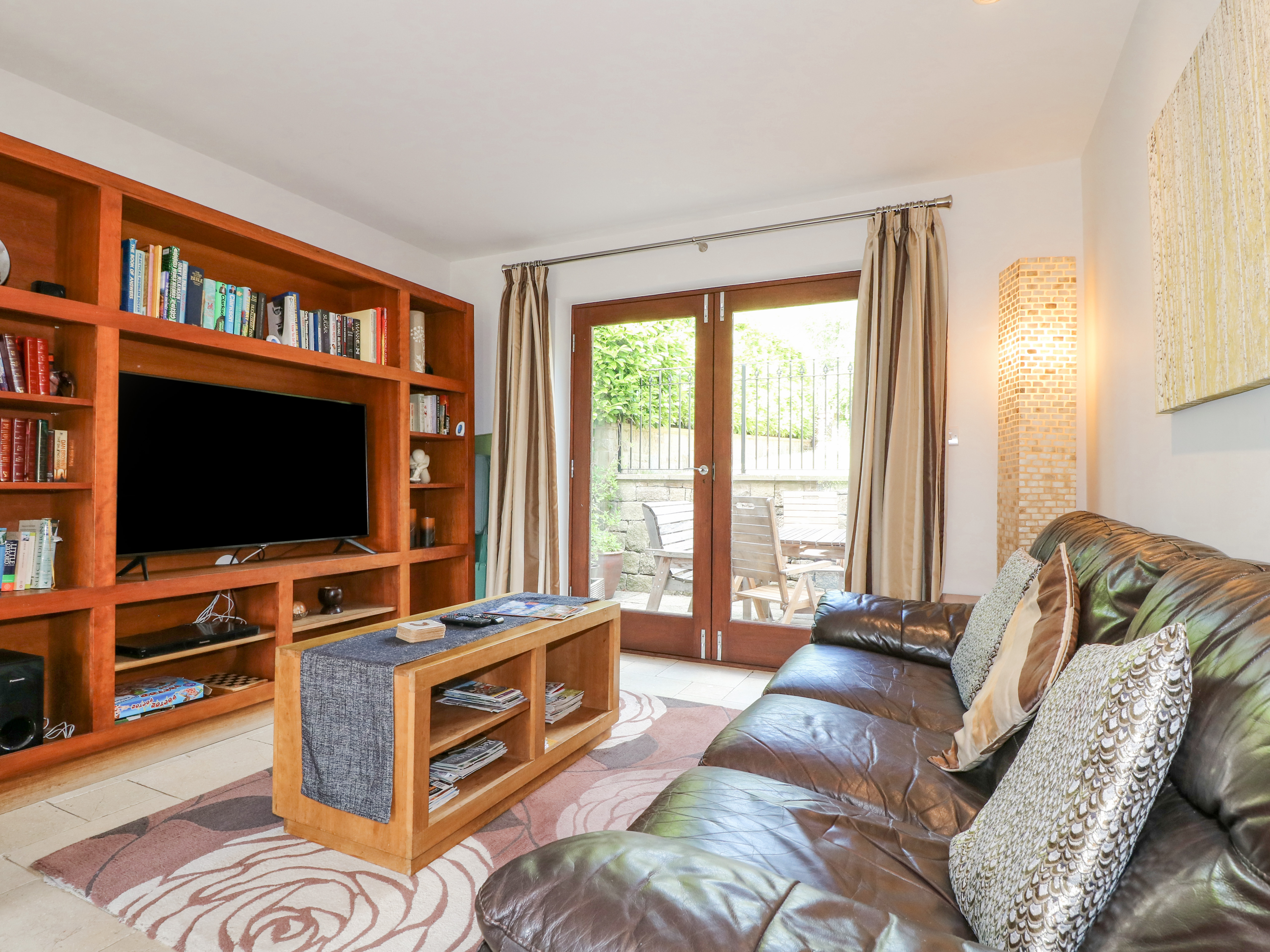 Holiday cottage in Darley Dale, Derbyshire - Photo 4
