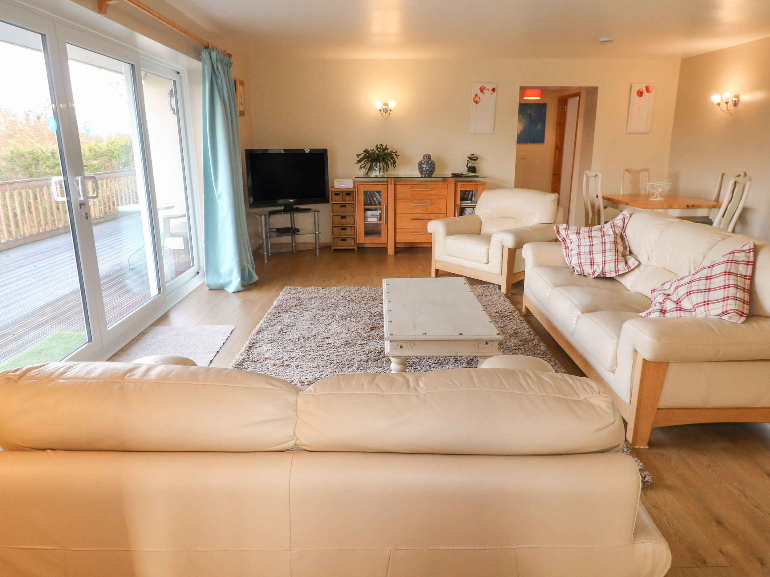 Holiday cottage in Findern, Derbyshire - Photo 2