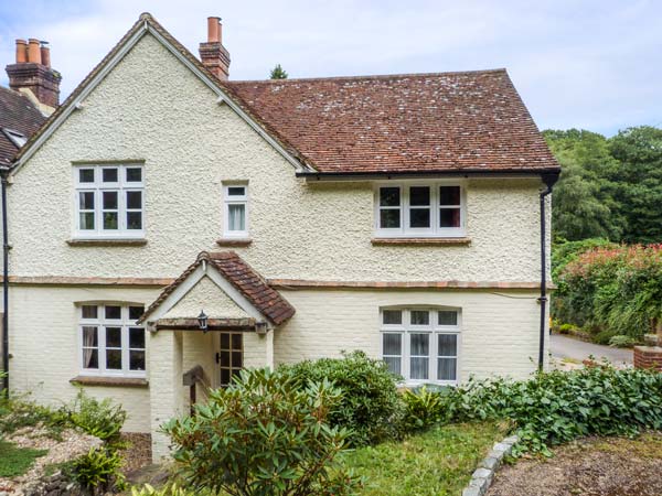 Woodhill Cottage - Sleeps 7