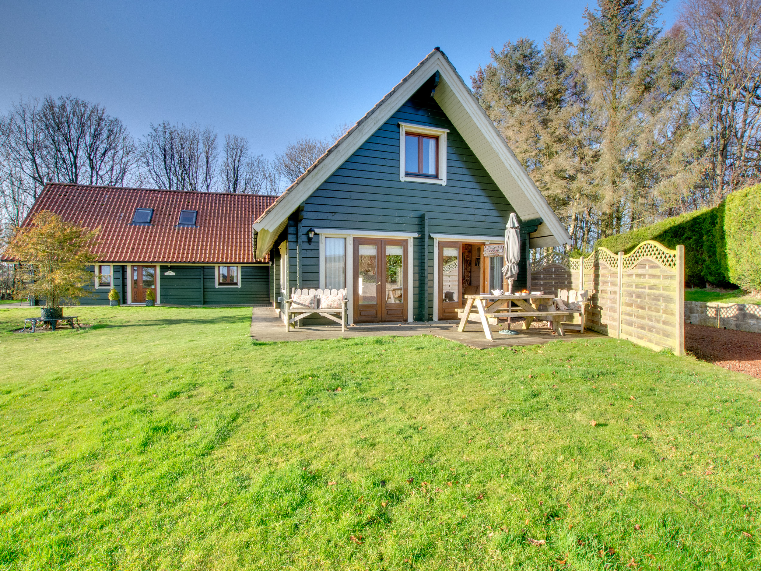Holiday cottage, Swarland (Lime Tree Lodge)