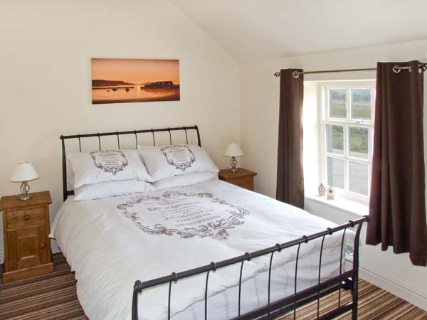 Curlew Cottage - Sleeps 2