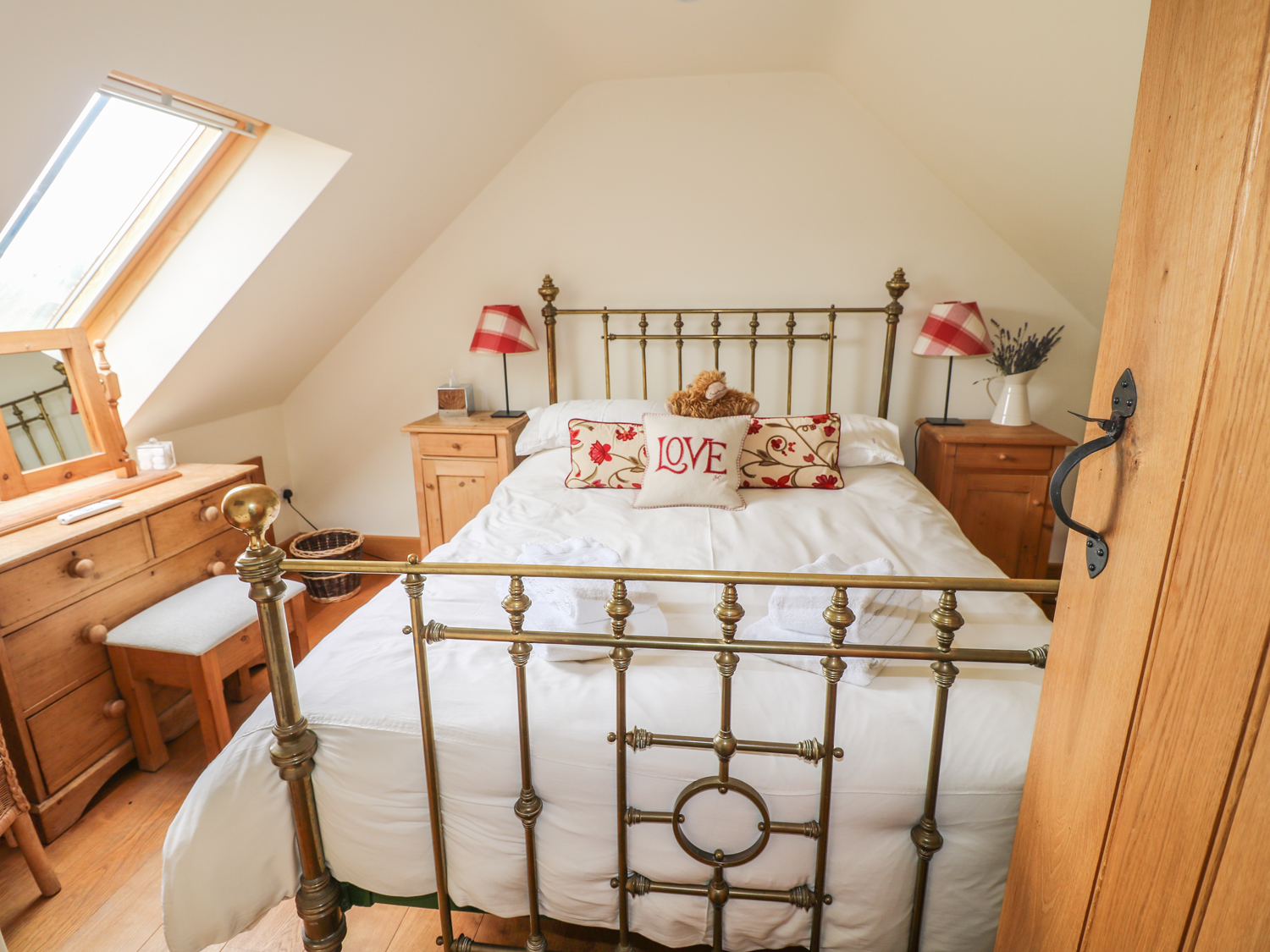 Holiday cottage in Alport, Derbyshire - Photo 9