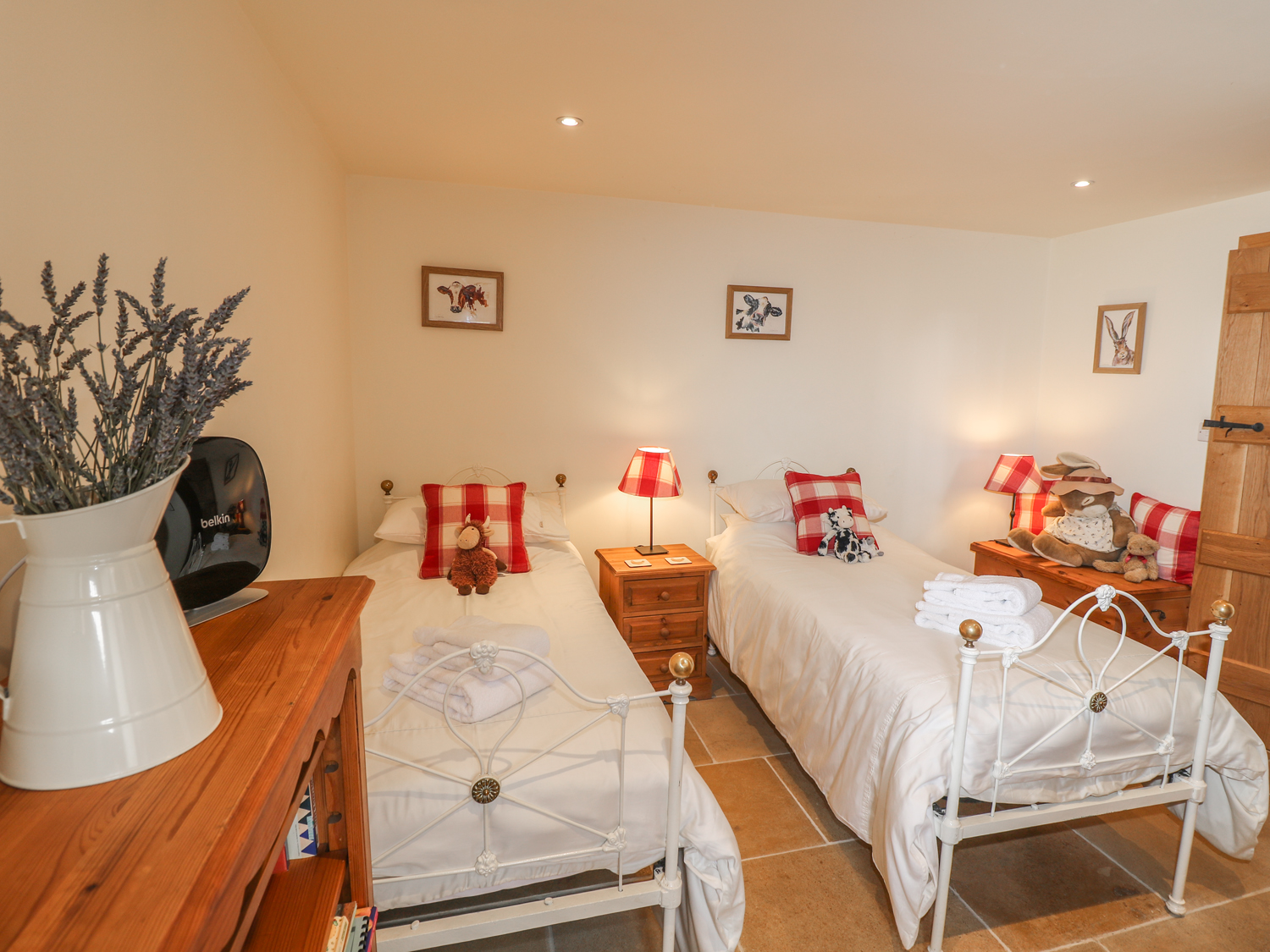Holiday cottage in Alport, Derbyshire - Photo 10