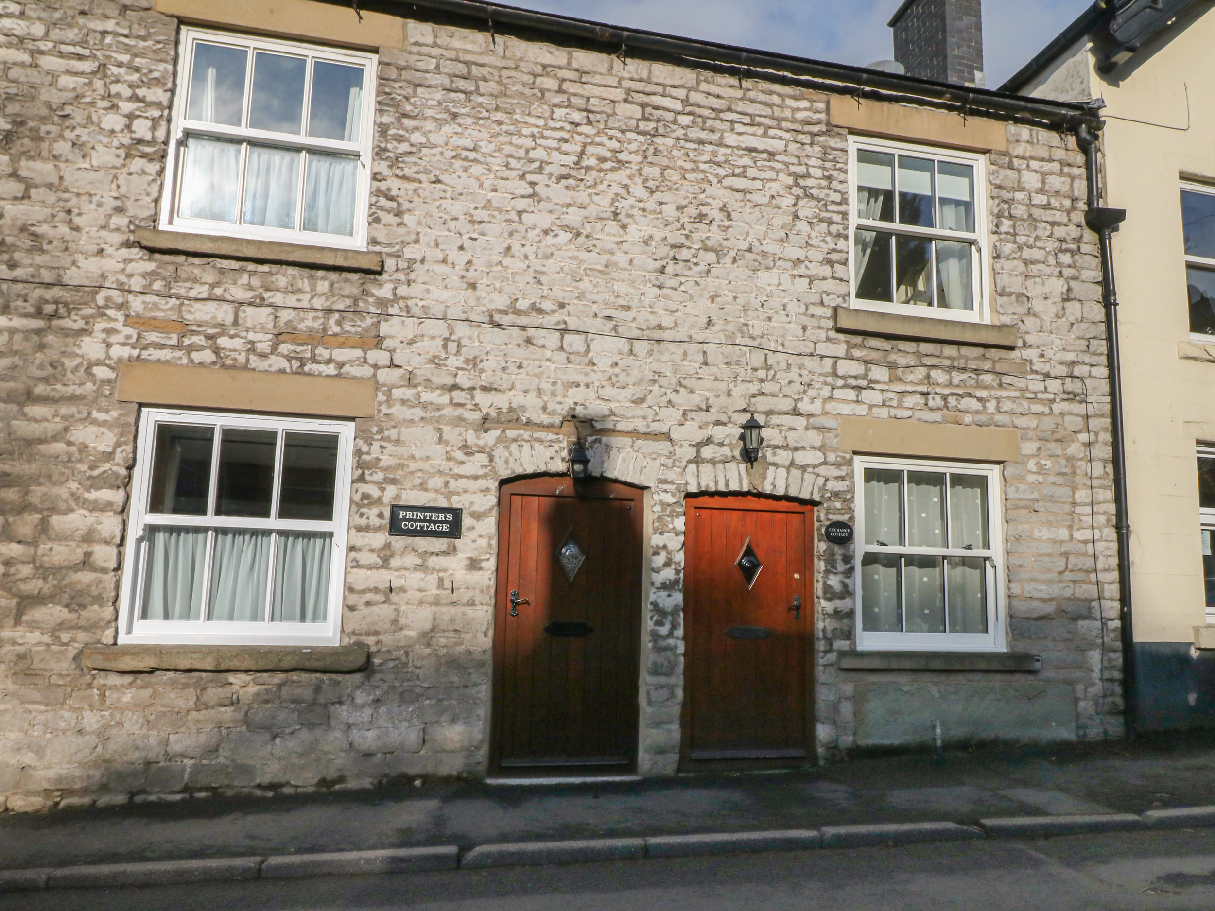 Holiday cottage, Tideswell (Exchange Cottage)