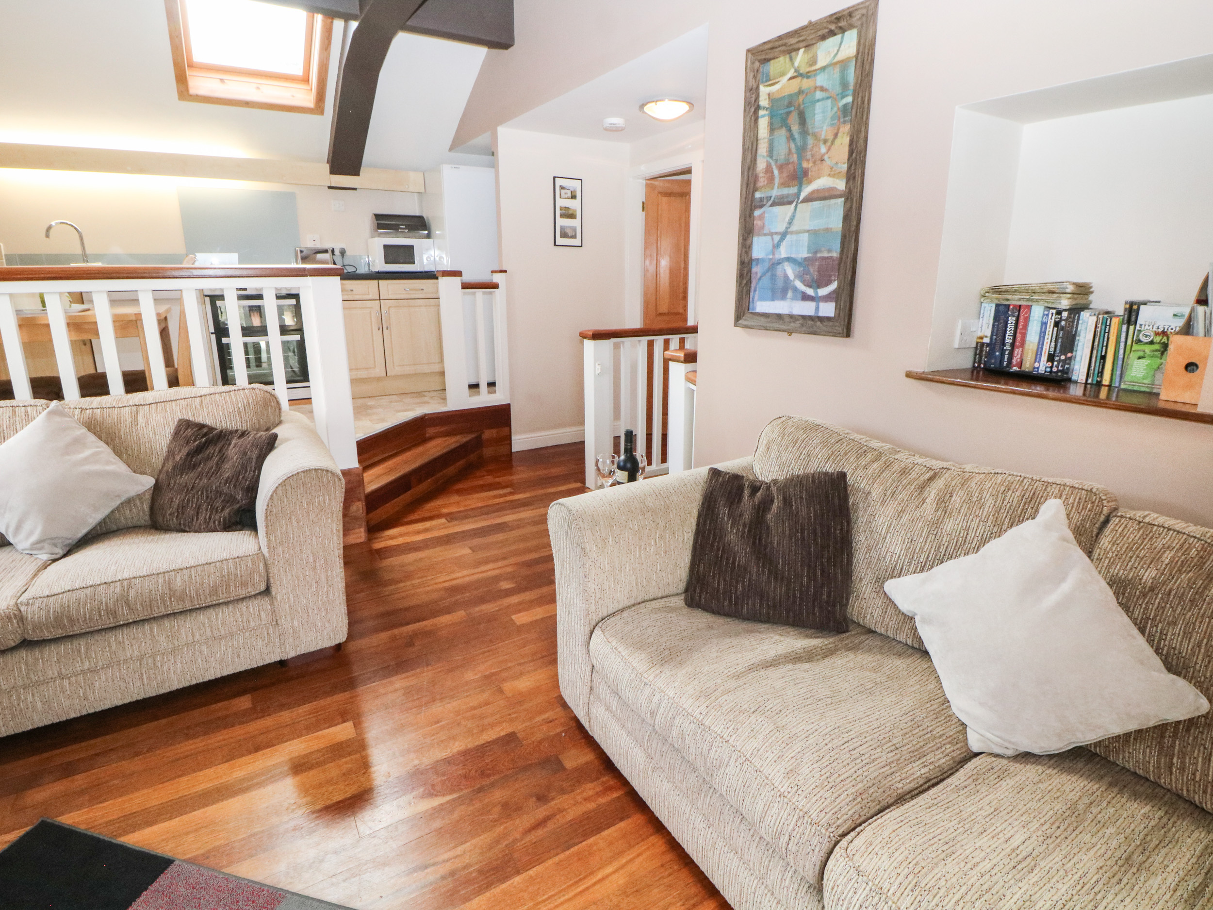 Holiday cottage in Taddington, Derbyshire - Photo 2