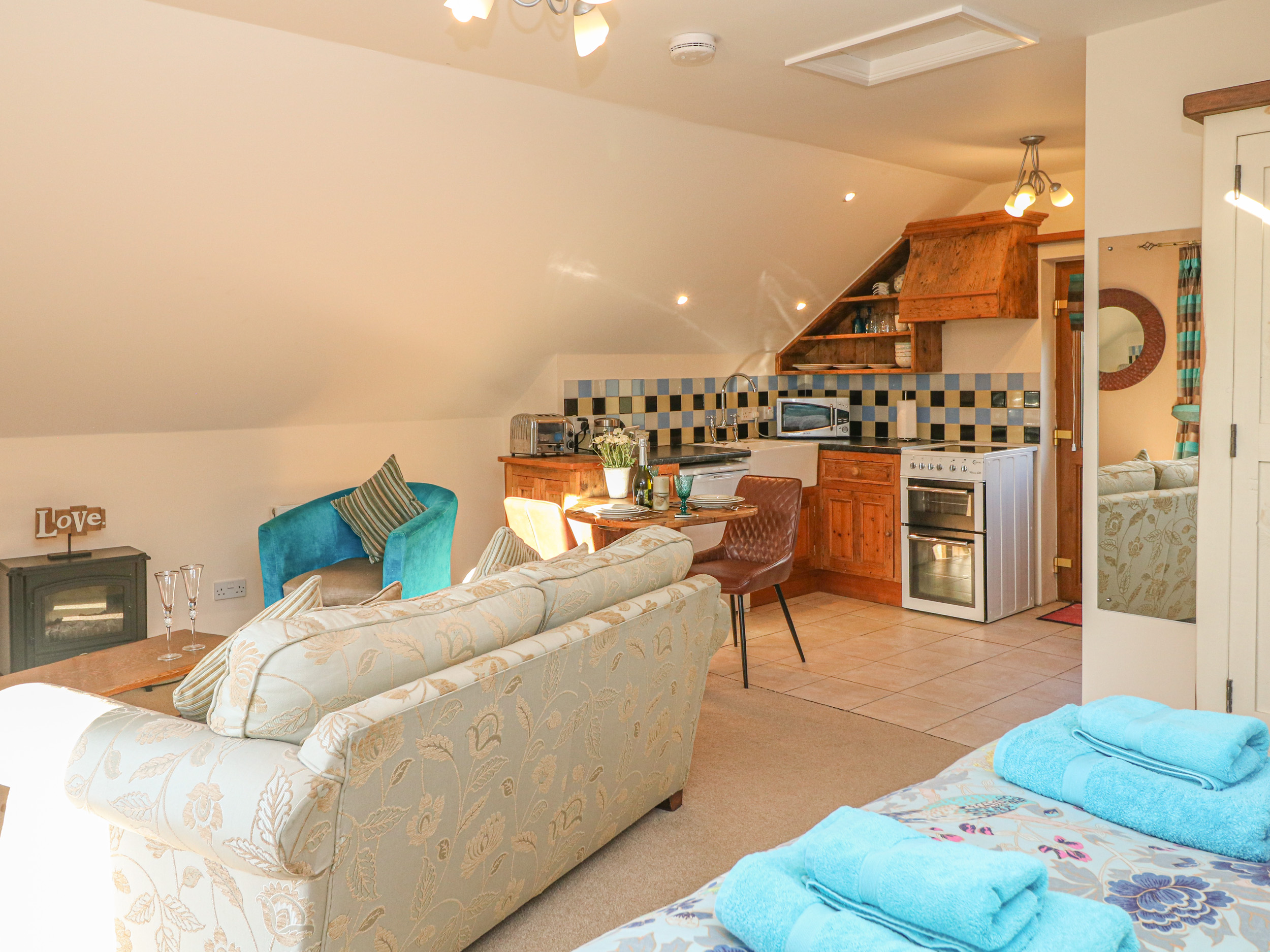 Holiday cottage in Bradwell, Derbyshire - Photo 5