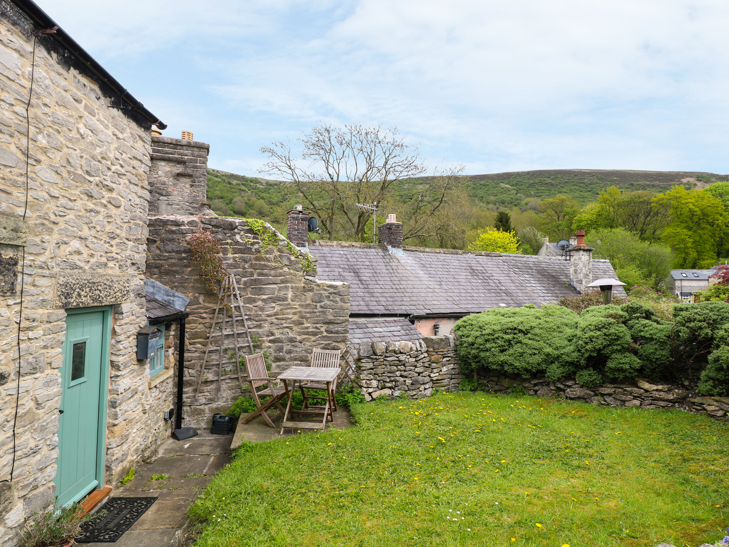 Holiday cottage in Bradwell, Derbyshire - Photo 3
