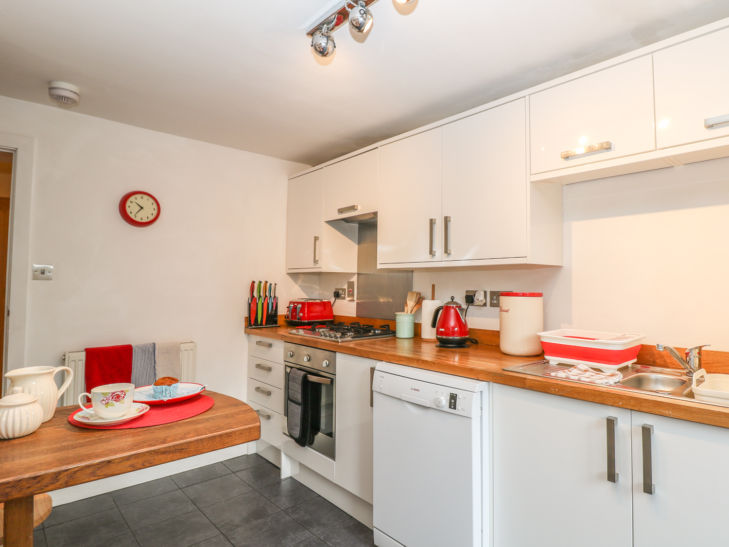 Holiday cottage in Buxton, Derbyshire - Photo 8