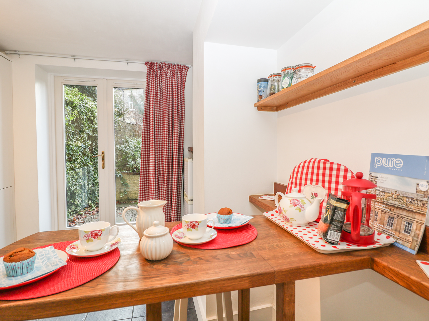 Holiday cottage in Buxton, Derbyshire - Photo 9