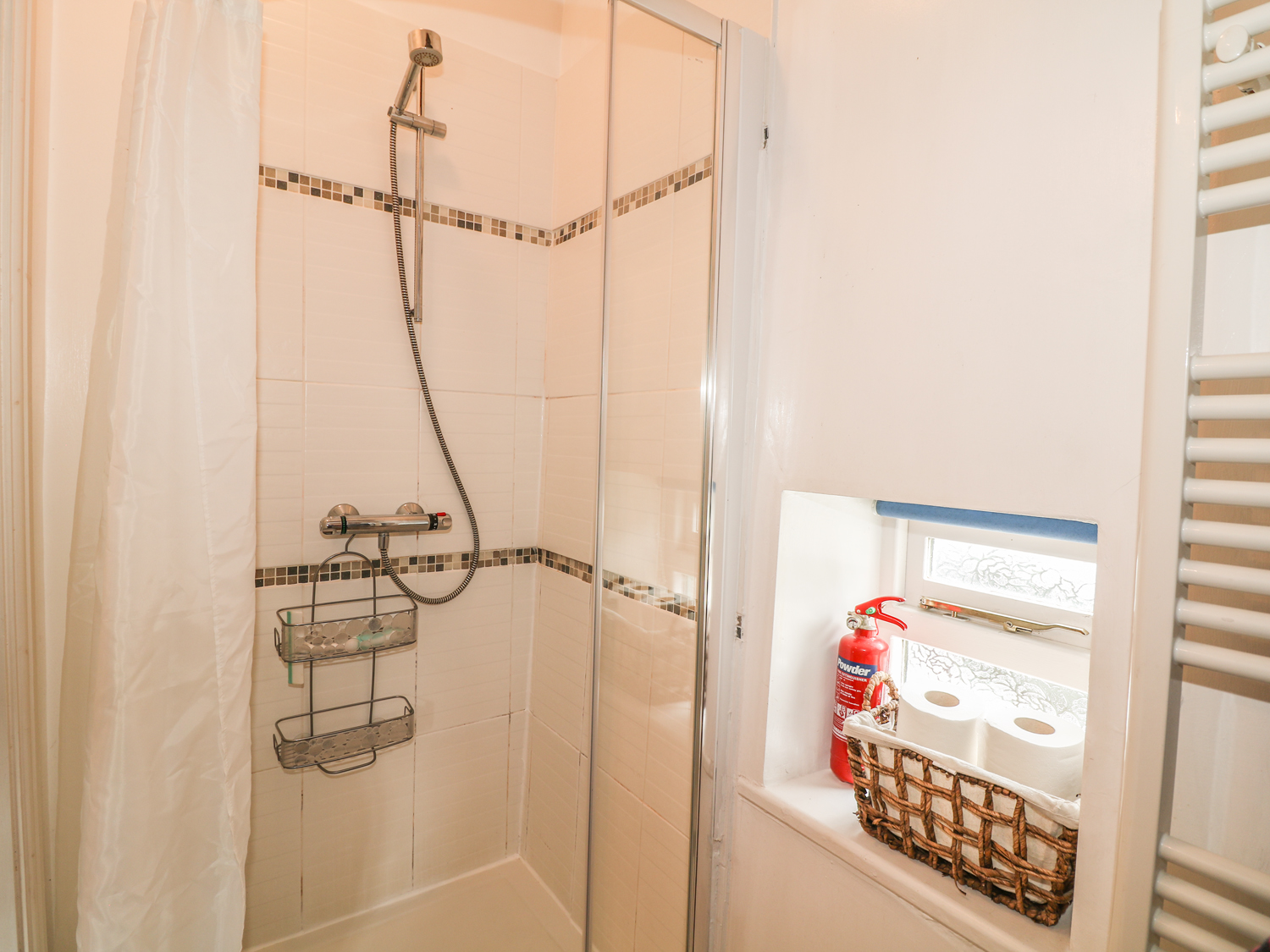 Holiday cottage in Bradwell, Derbyshire - Photo 9