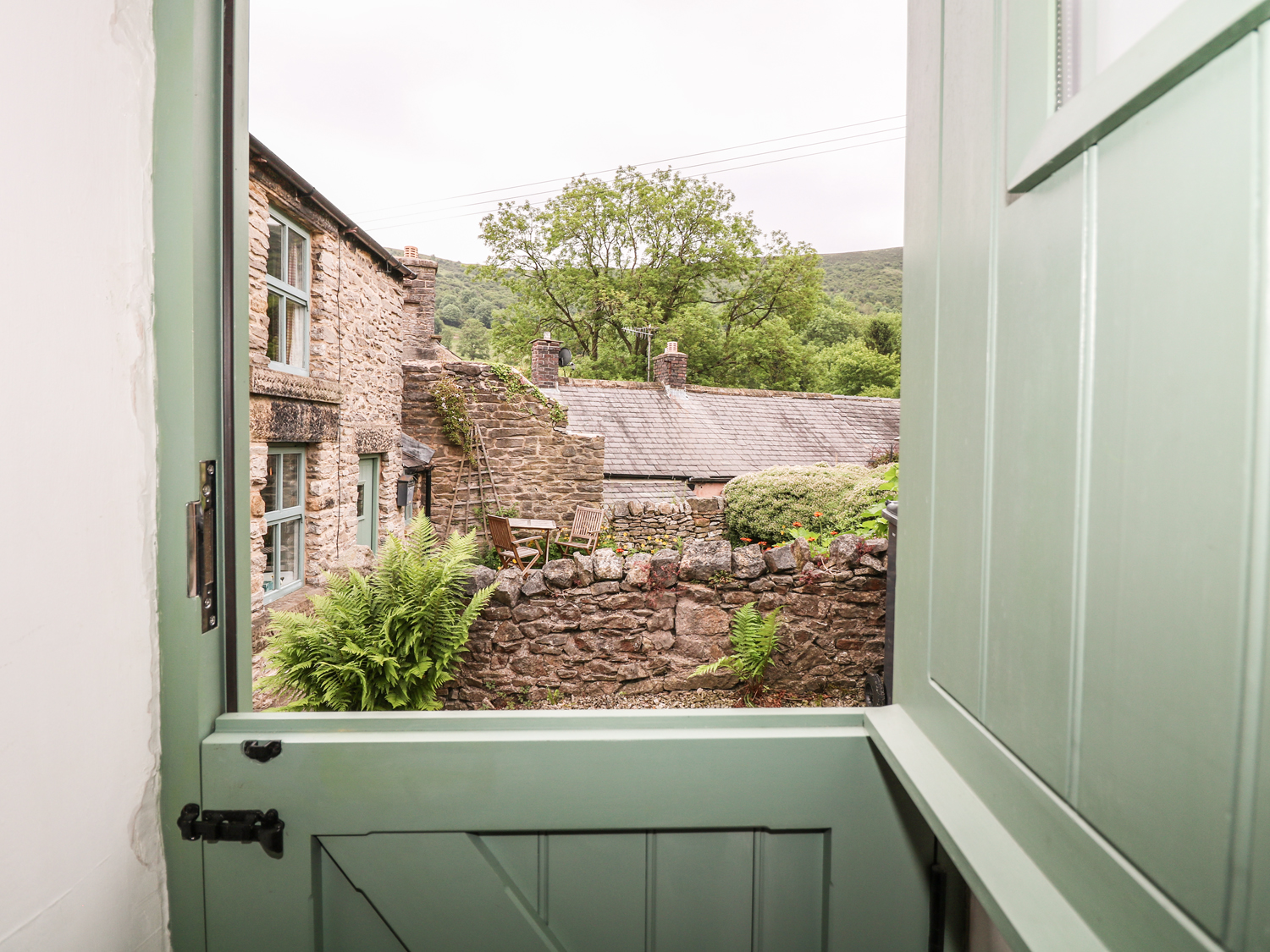 Holiday cottage in Bradwell, Derbyshire - Photo 4