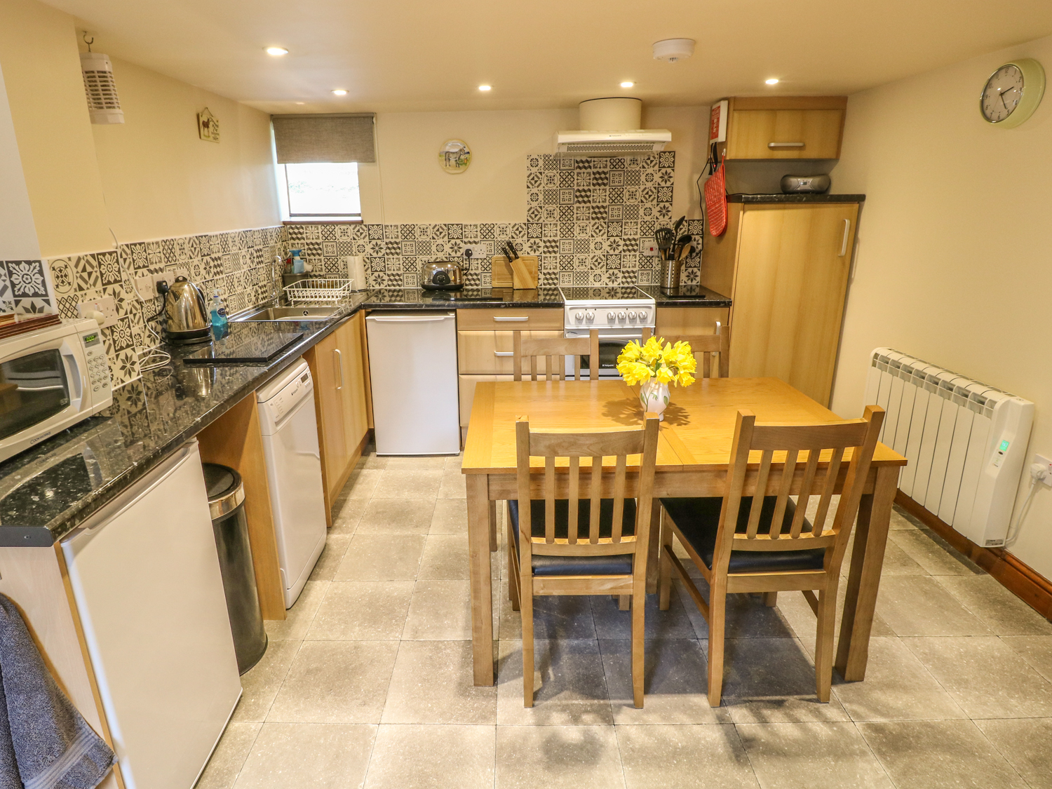 Holiday cottage in Parwich, Derbyshire - Photo 8