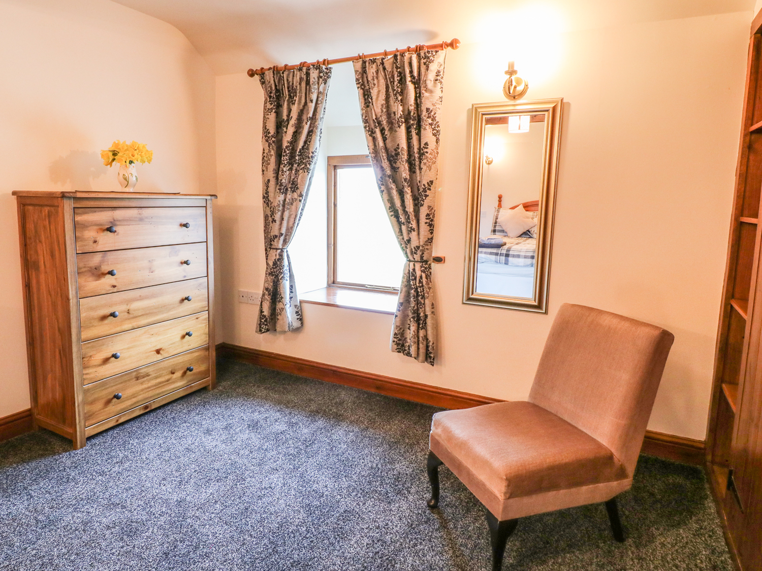 Holiday cottage in Parwich, Derbyshire - Photo 11