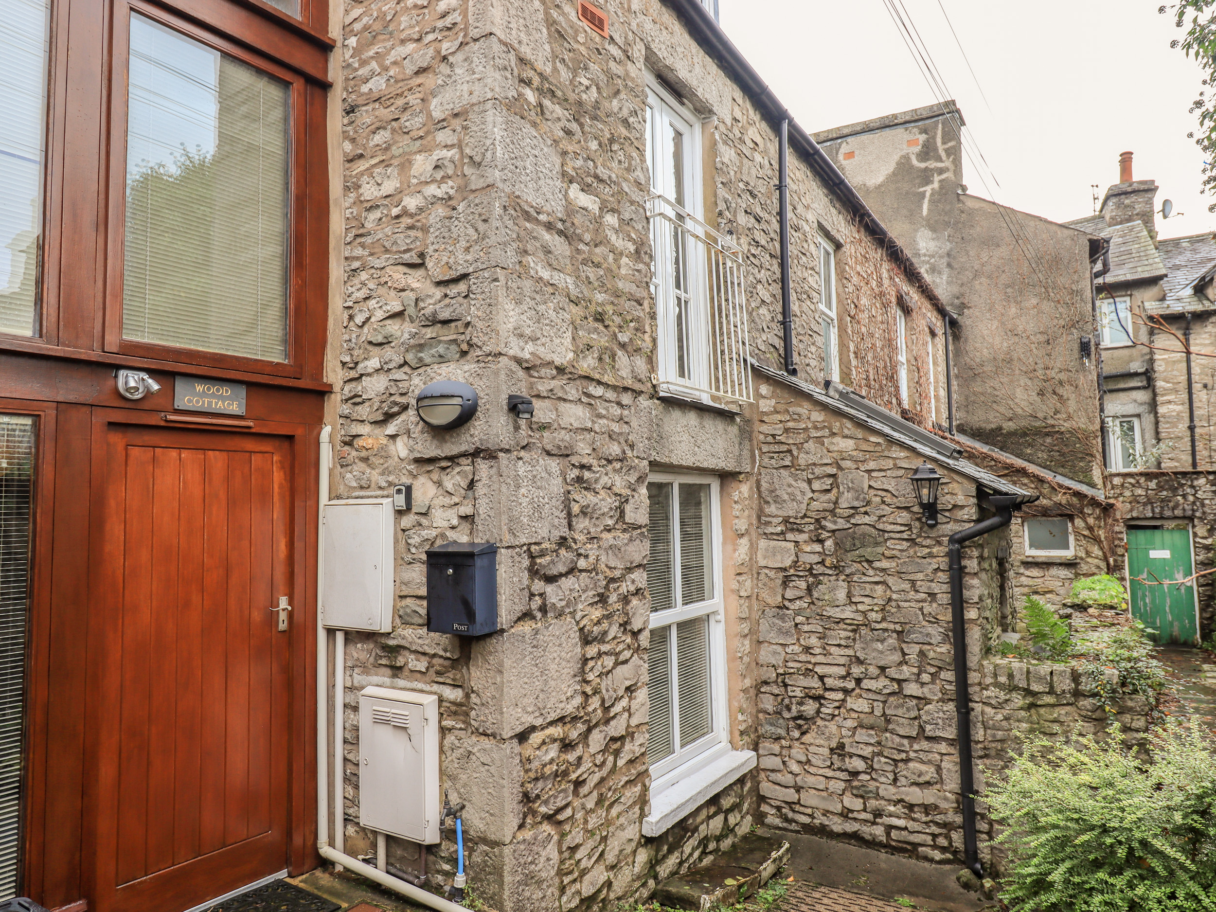 Holiday cottage, Kendal (Wood Cottage)