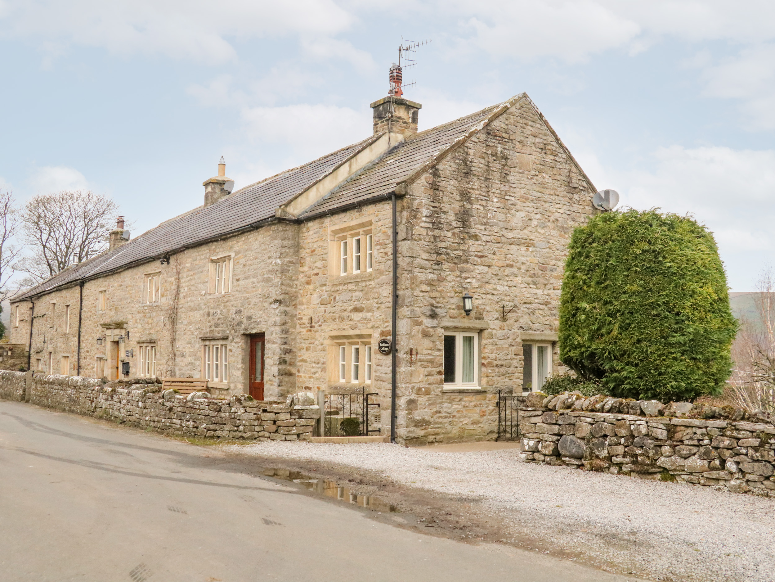 Holiday cottage, Newbiggin (Eastburn Cottage)