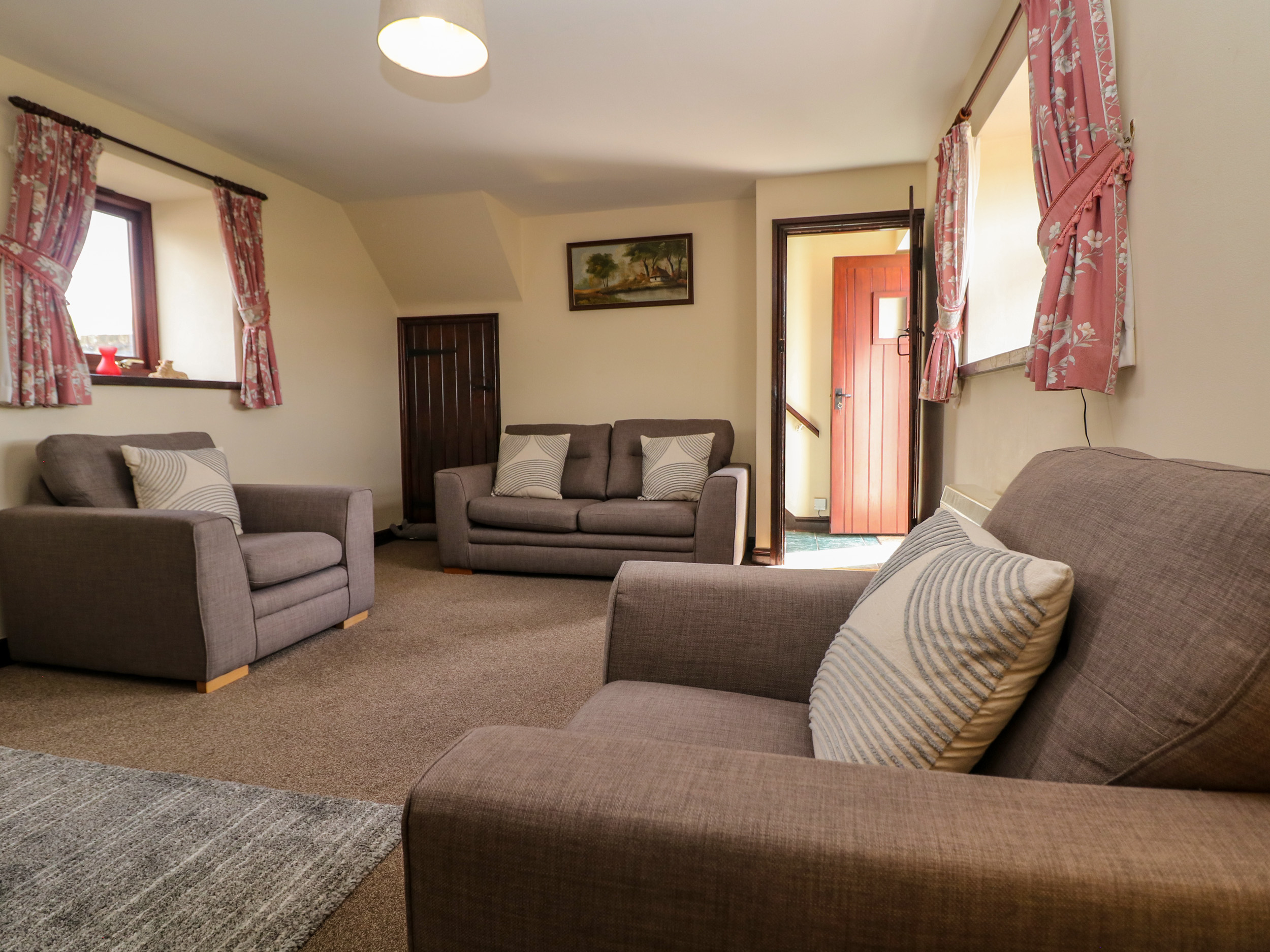 Downsdale Cottage - Sleeps 5