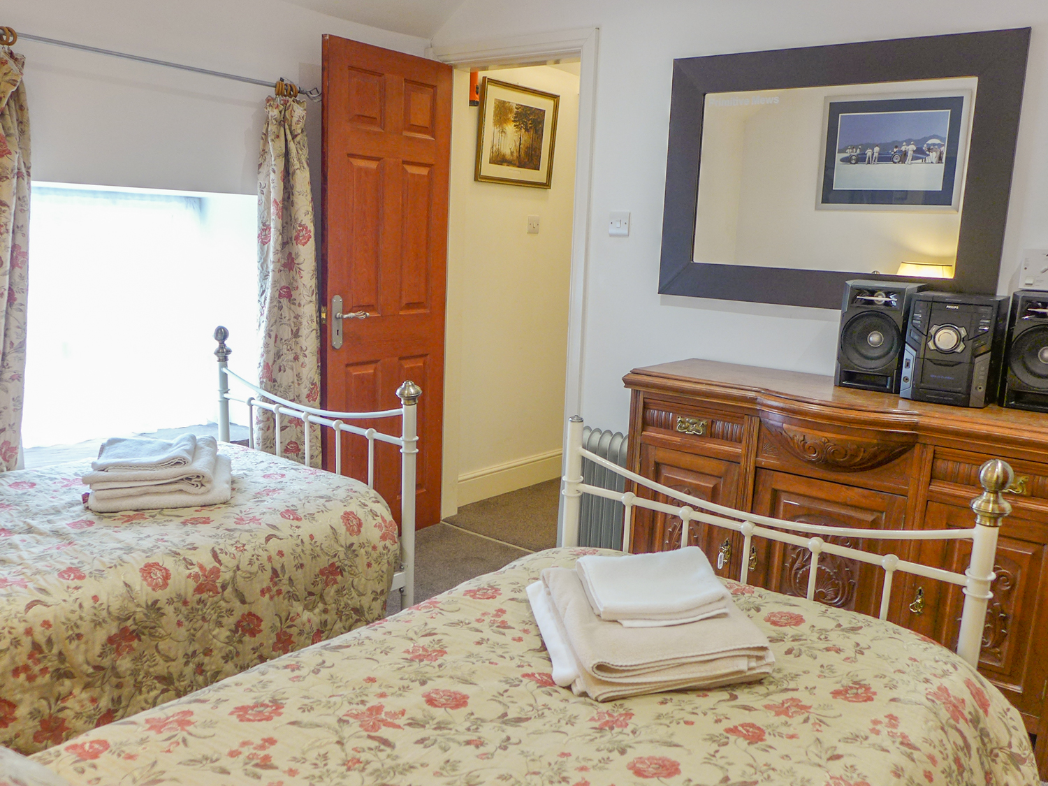 Holiday cottage in Chelmorton, Derbyshire - Photo 9