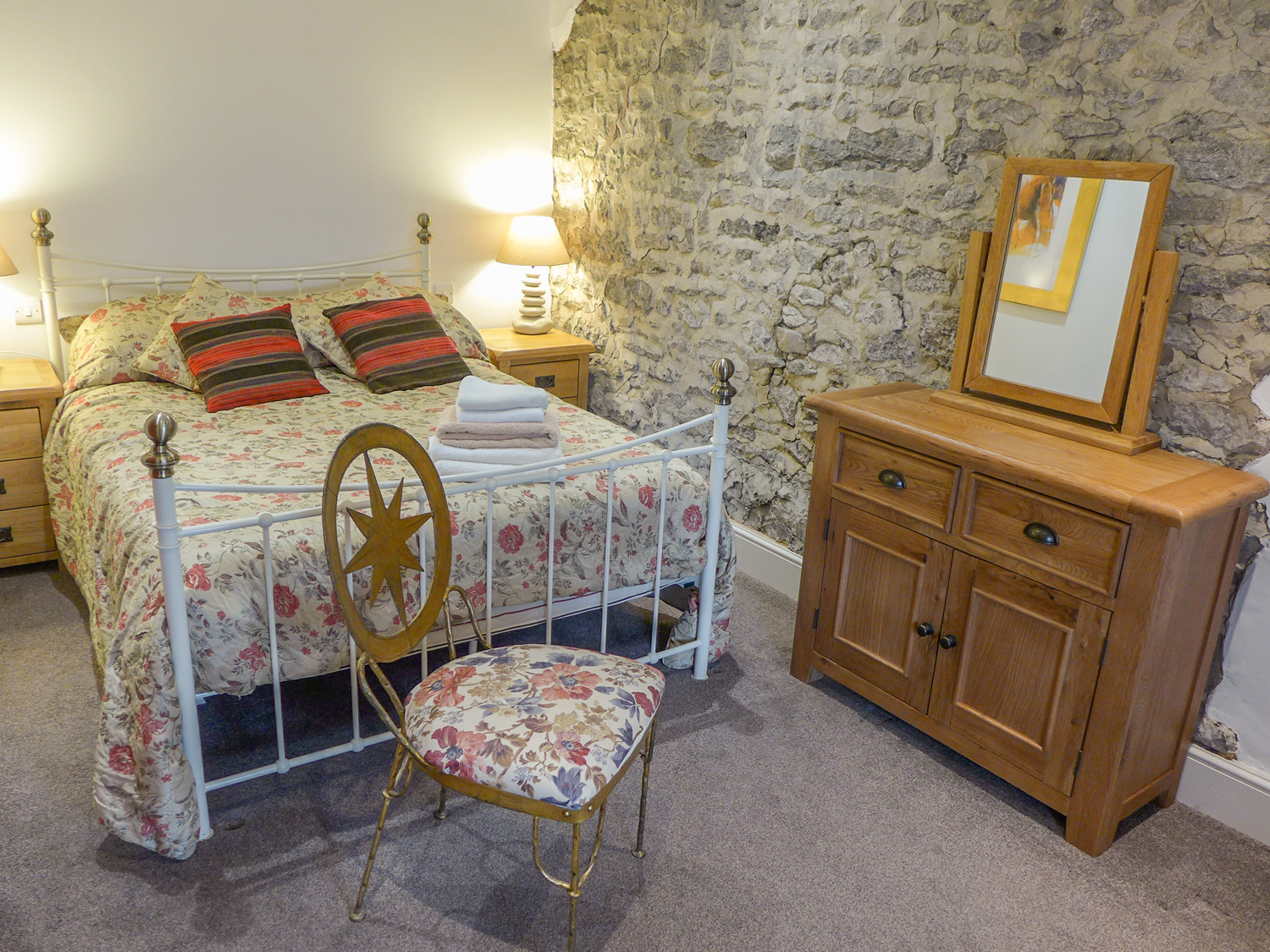 Holiday cottage in Chelmorton, Derbyshire - Photo 6