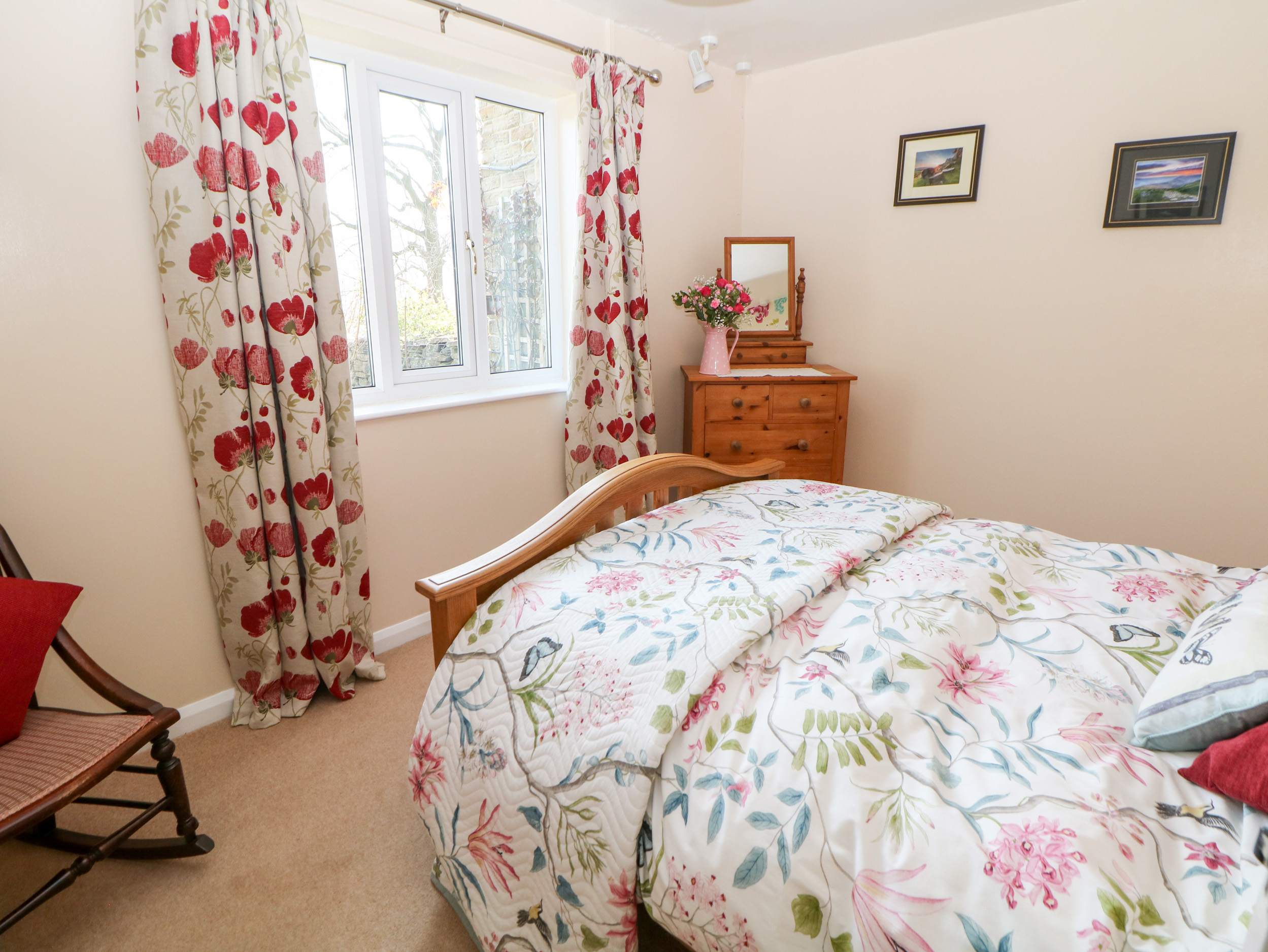 Holiday cottage in Edale, Derbyshire - Photo 9