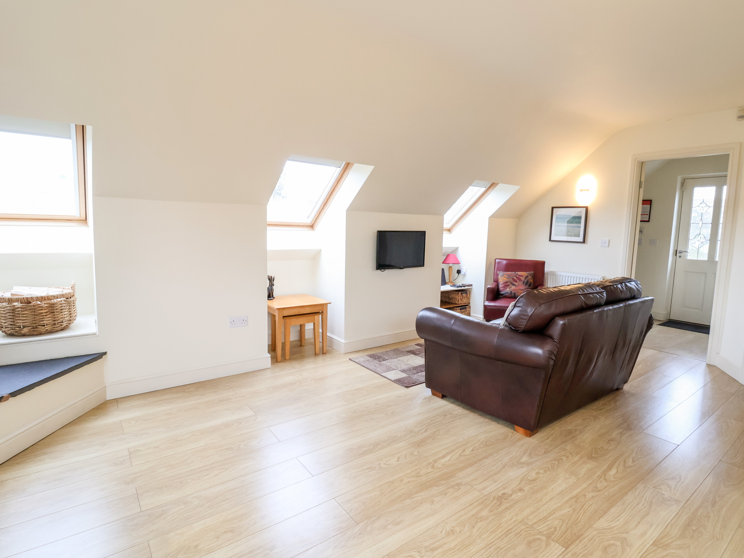 Tyn-y-Mynydd Bach - Sleeps 2