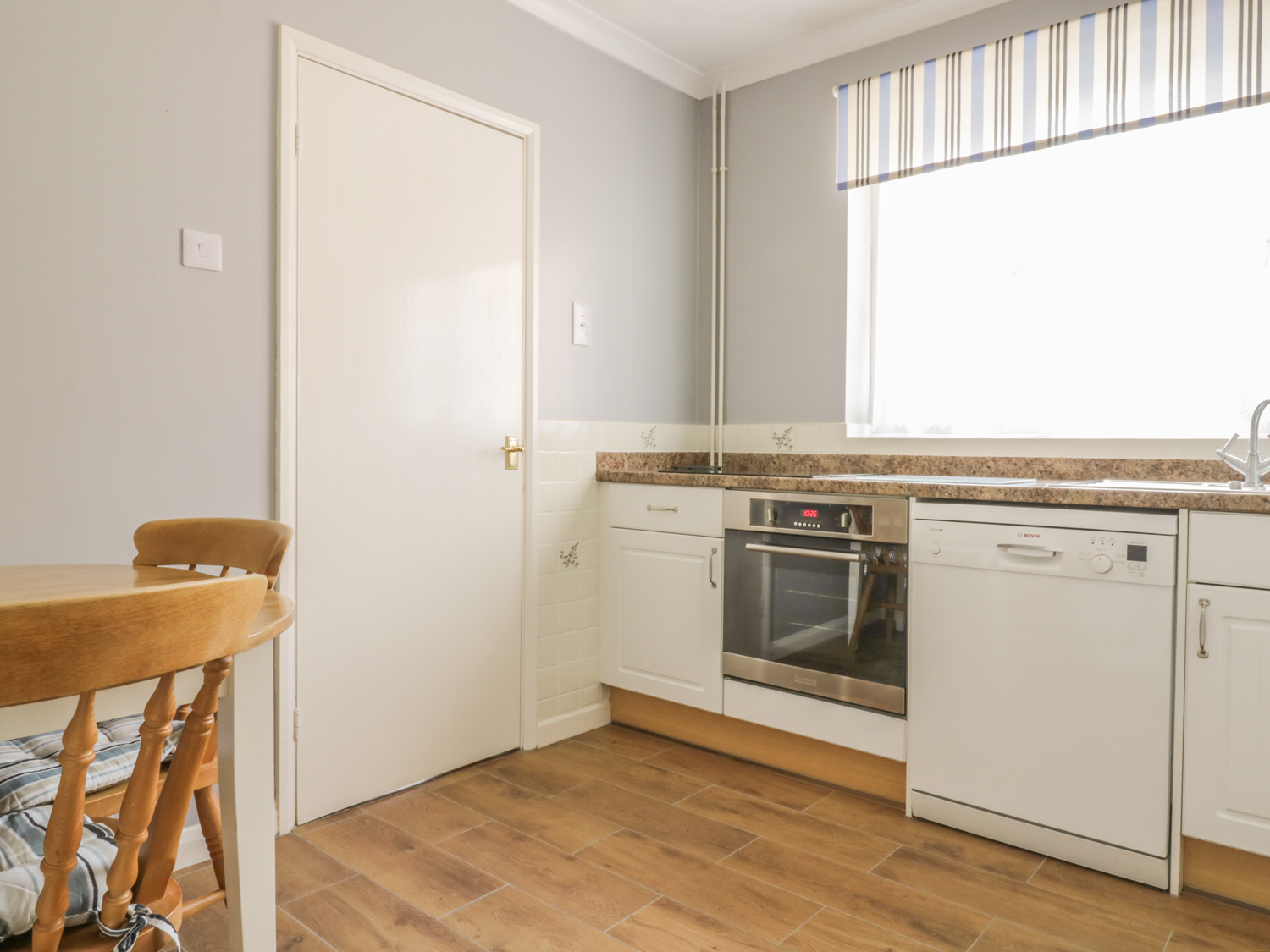 Holiday cottage in Bentley, Suffolk - Photo 8