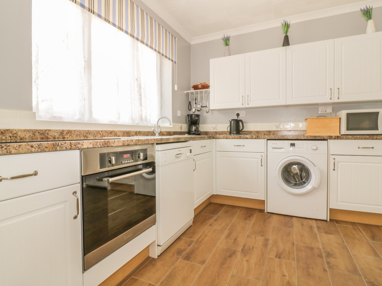 Holiday cottage in Bentley, Suffolk - Photo 9