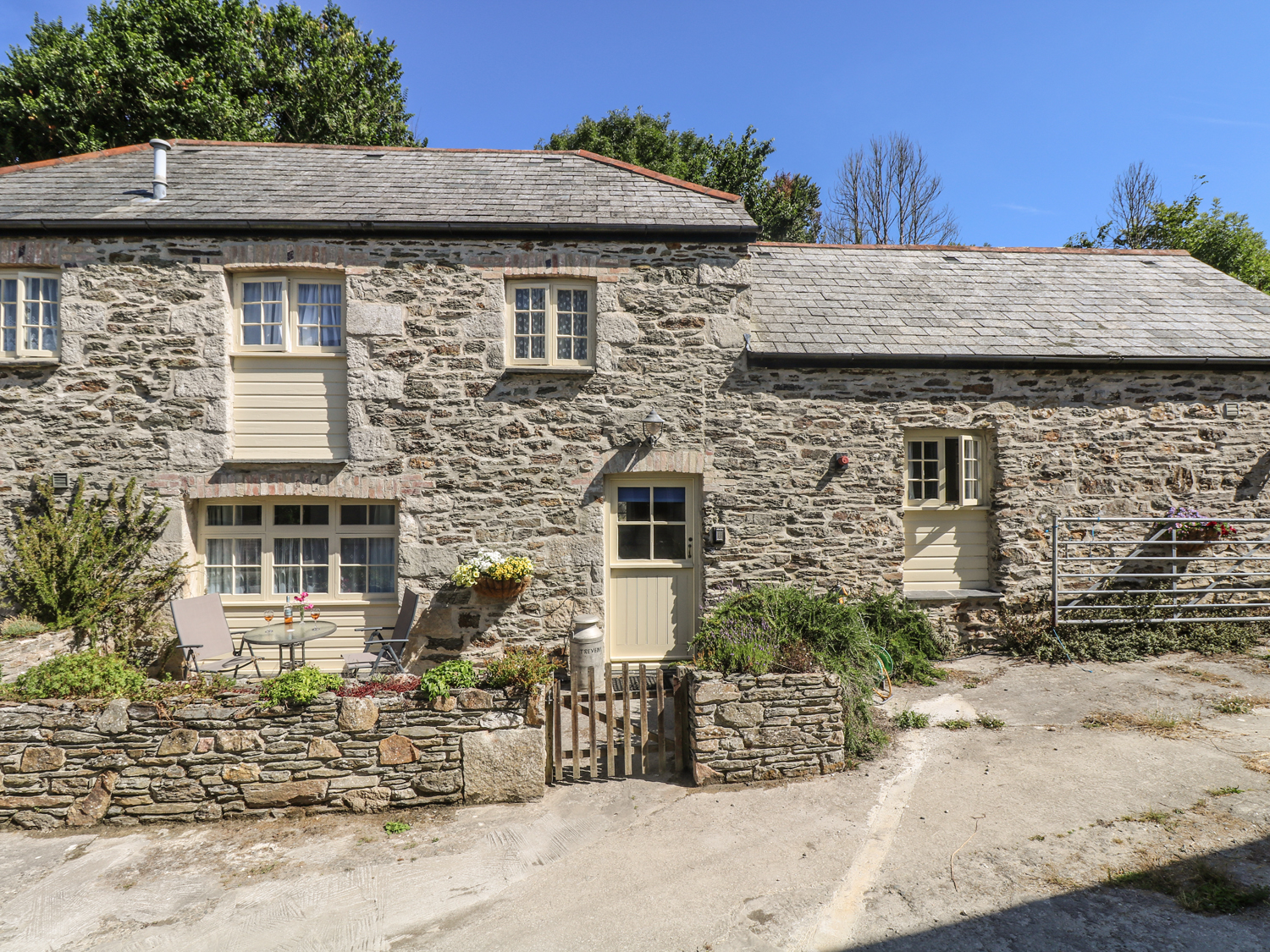 Holiday cottage, Crantock ()