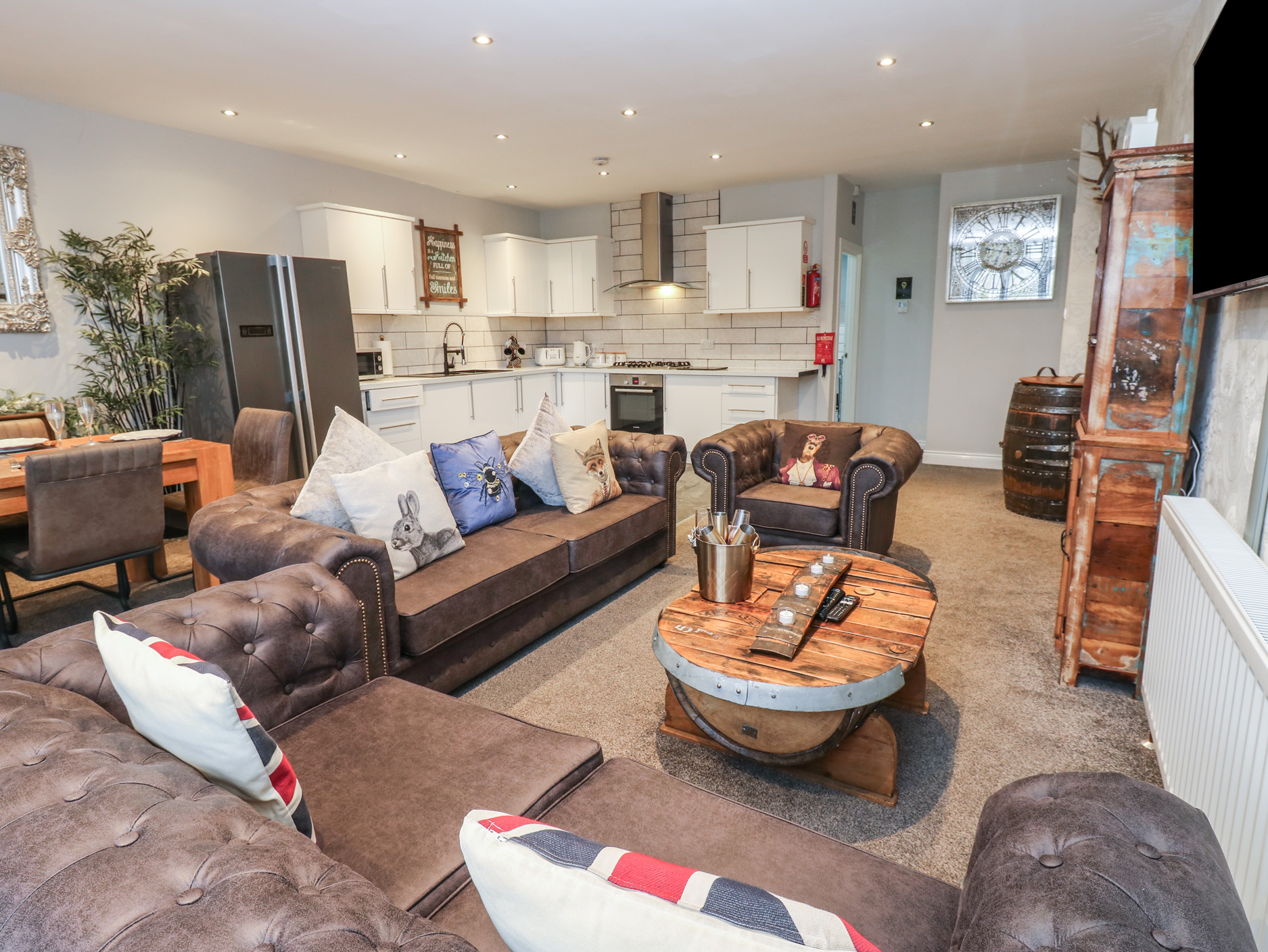 Knights Corner Stanhope Castle - Sleeps 6