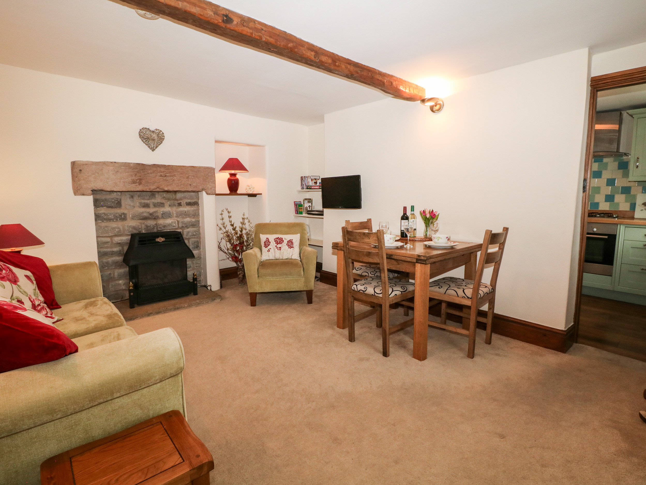 Holiday cottage in Bradwell, Derbyshire - Photo 5