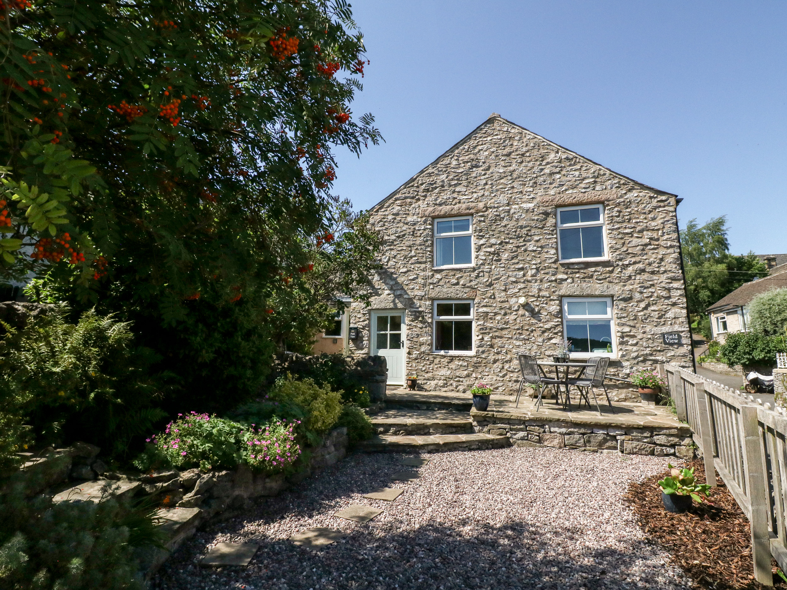 Holiday cottage in Bradwell, Derbyshire - Photo 2
