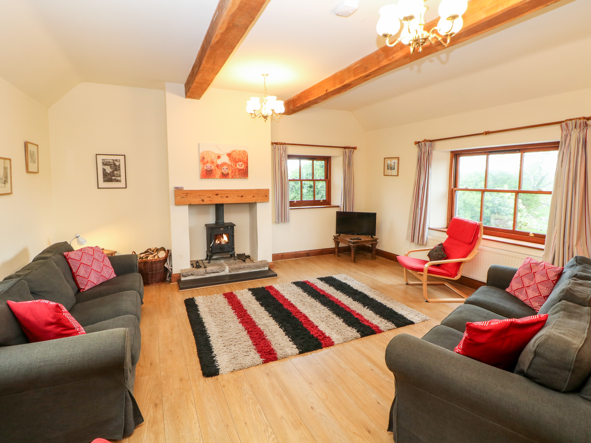 Holiday cottage in Tissington, Derbyshire - Photo 4