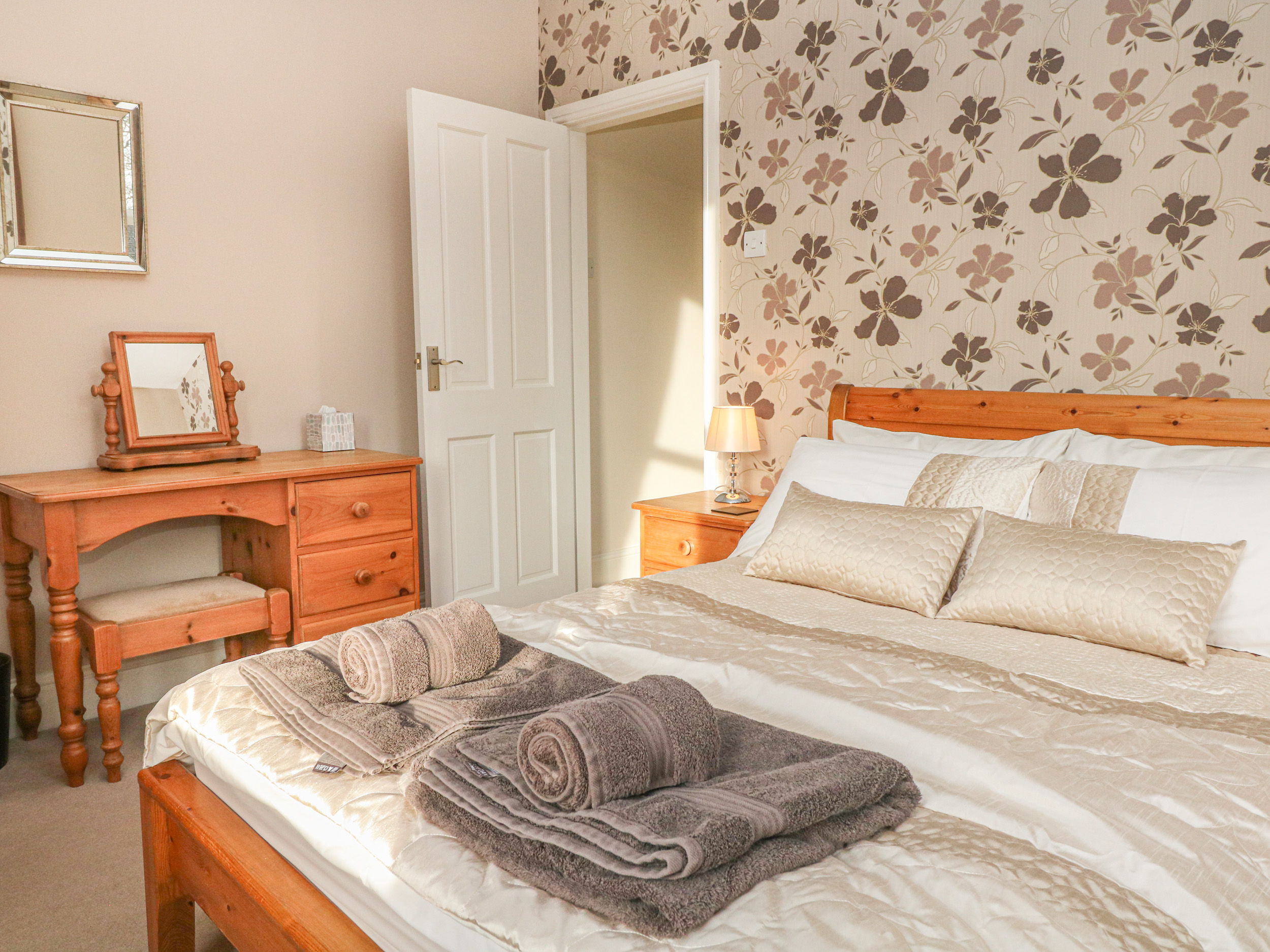 Holiday cottage in Hope, Derbyshire - Photo 9