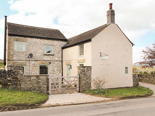 Holiday cottage in Tideswell, Derbyshire - Photo 1