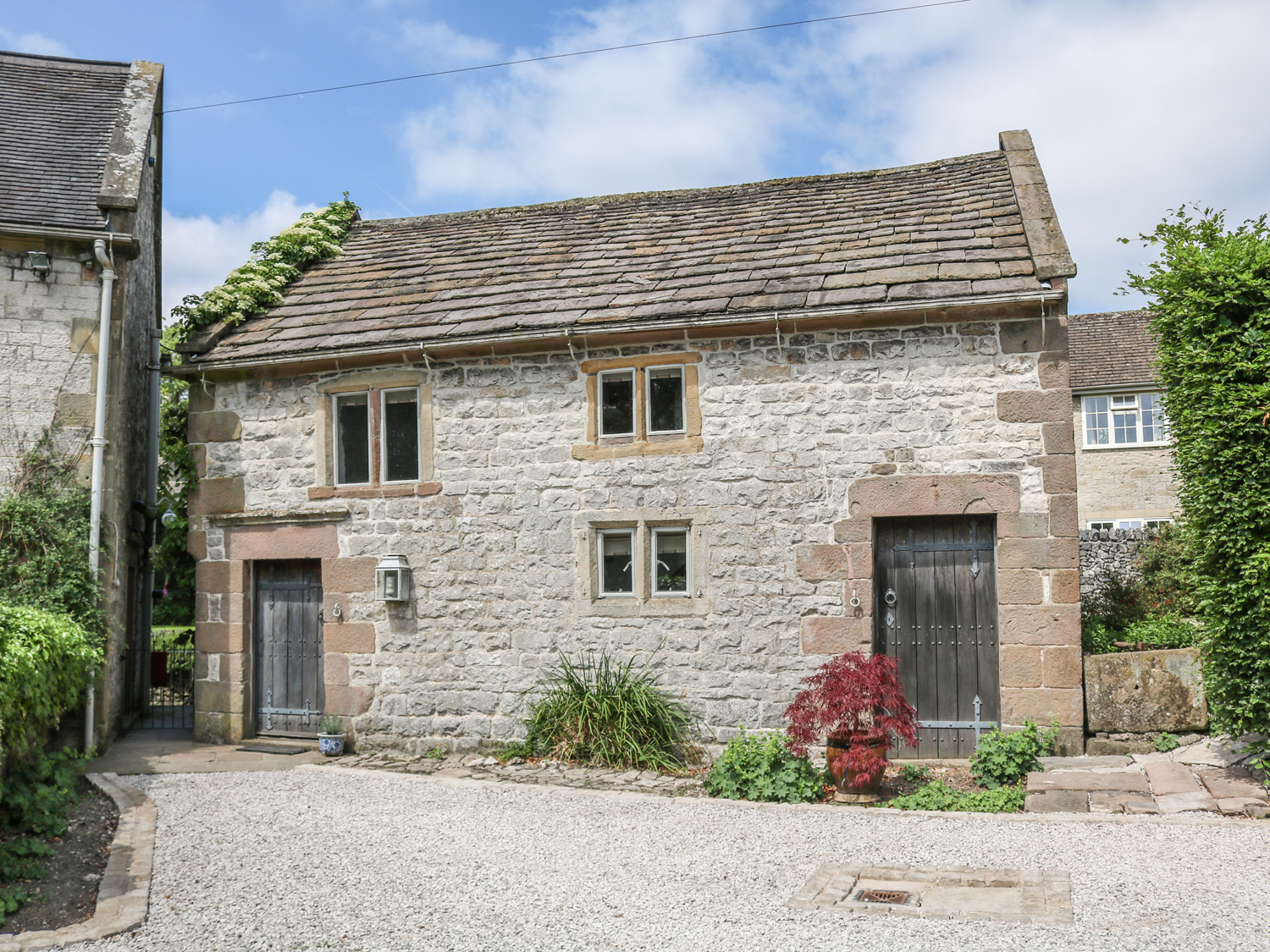 Holiday cottage in Parwich, Derbyshire - Photo 1