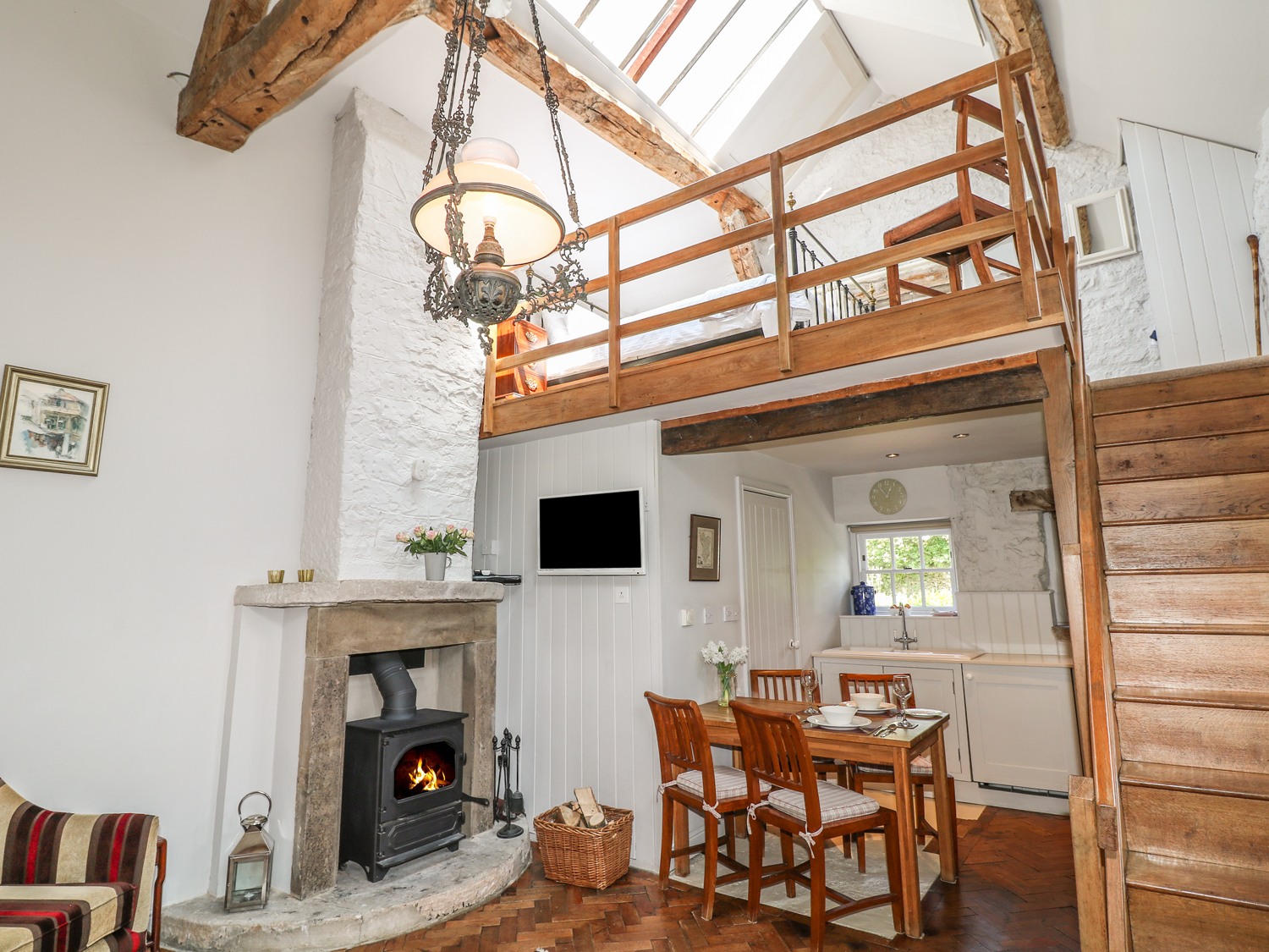 Holiday cottage in Parwich, Derbyshire - Photo 4