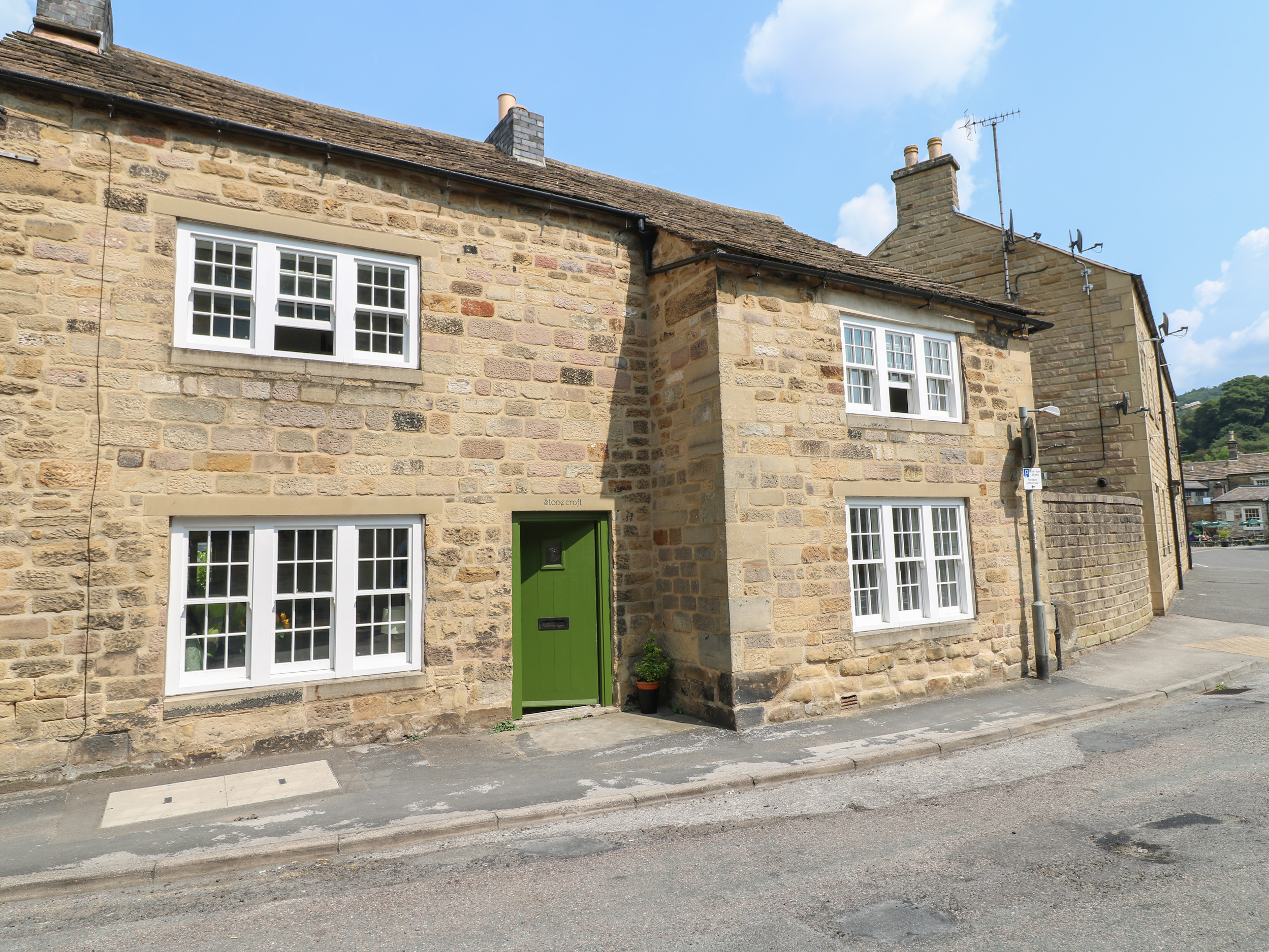 Holiday cottage in Bakewell, Derbyshire - Photo 1