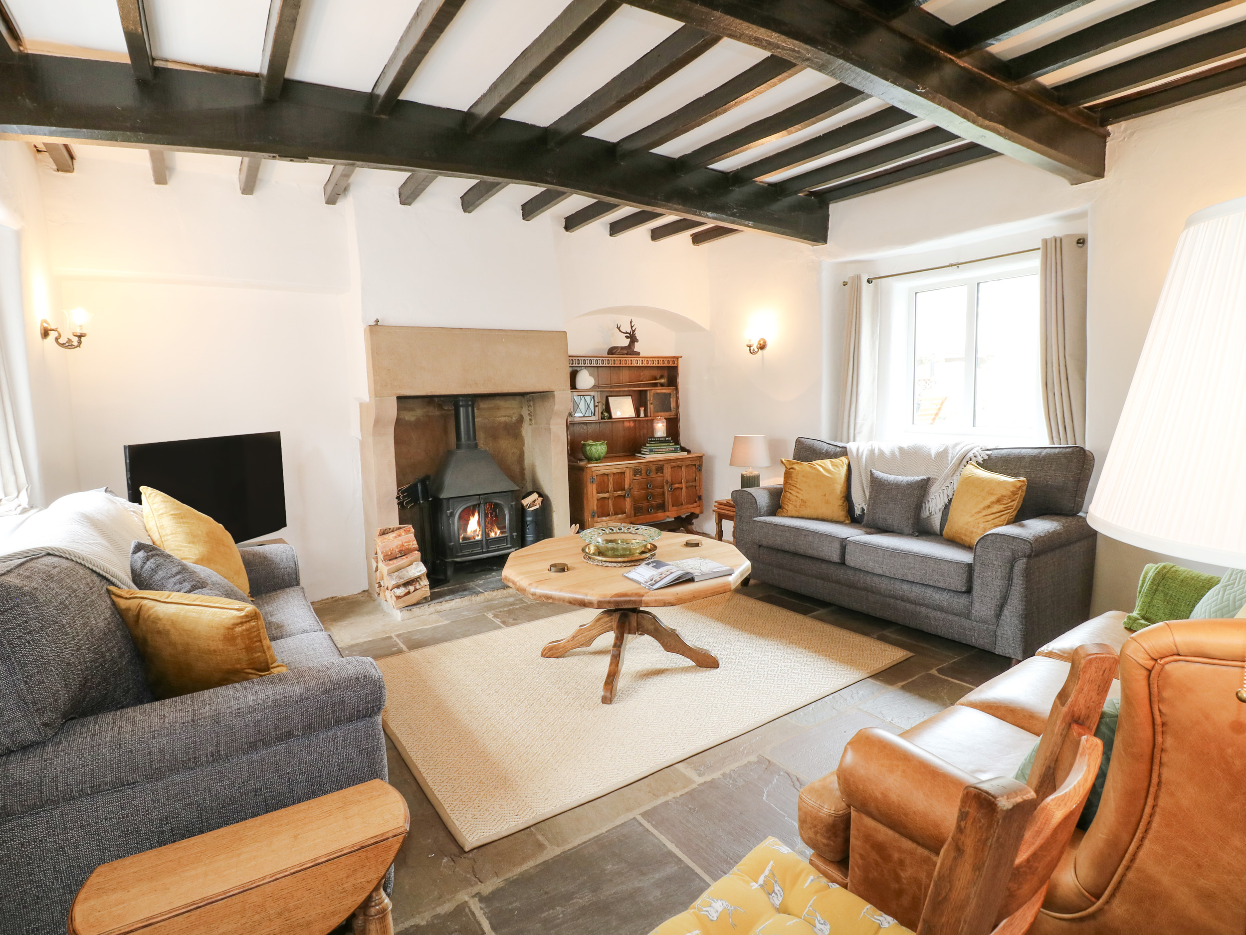 Holiday cottage in Bakewell, Derbyshire - Photo 3