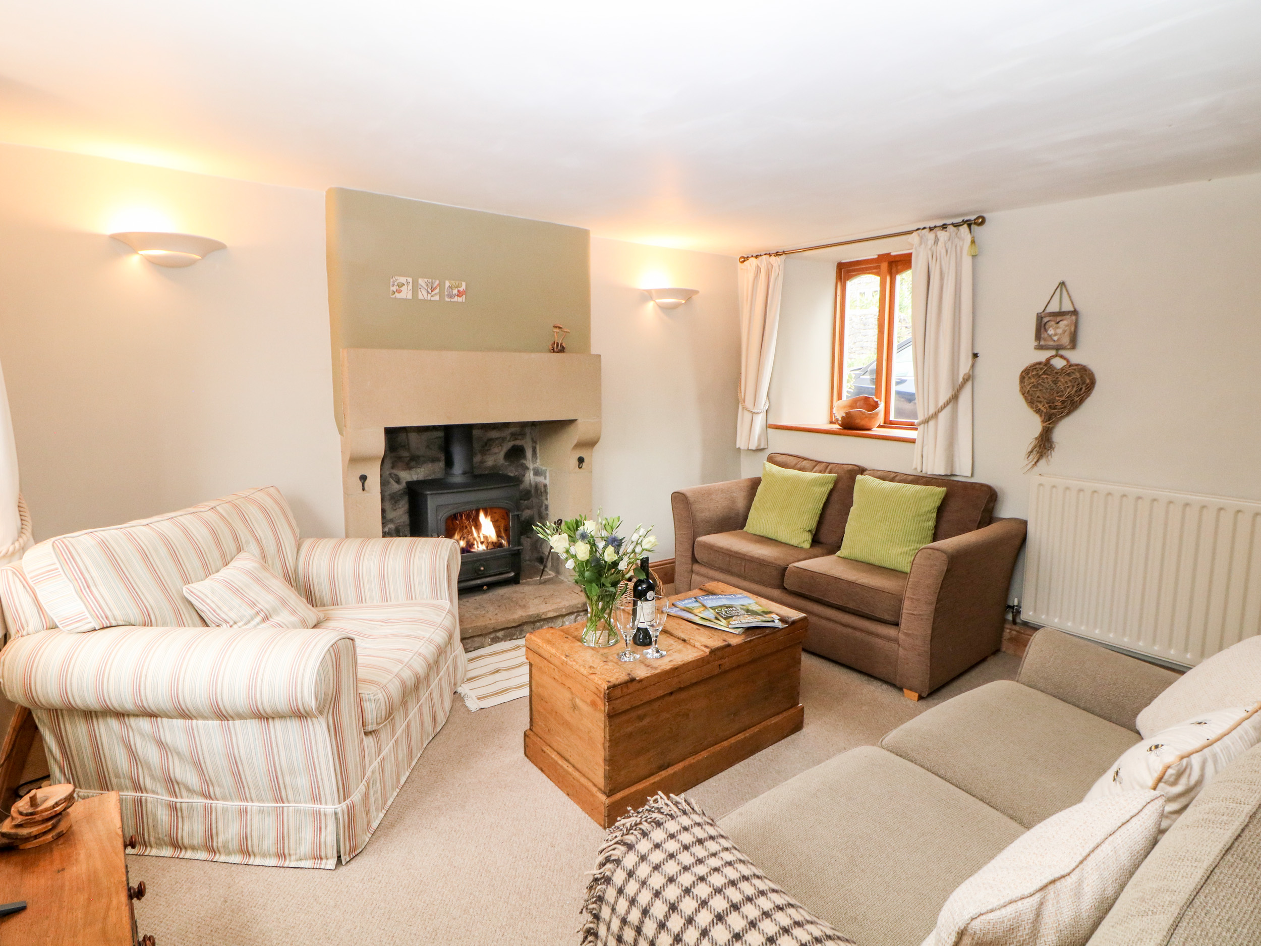 Holiday cottage in Tideswell, Derbyshire - Photo 6
